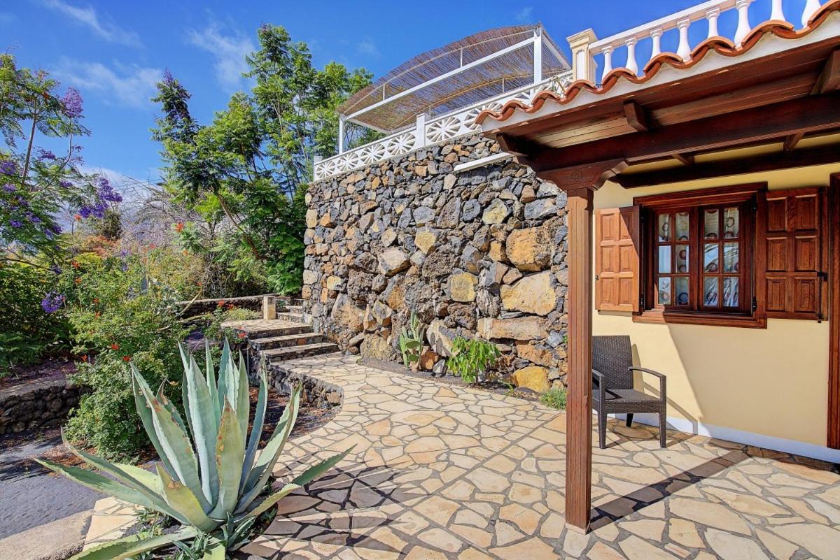 Casita Hibiscus