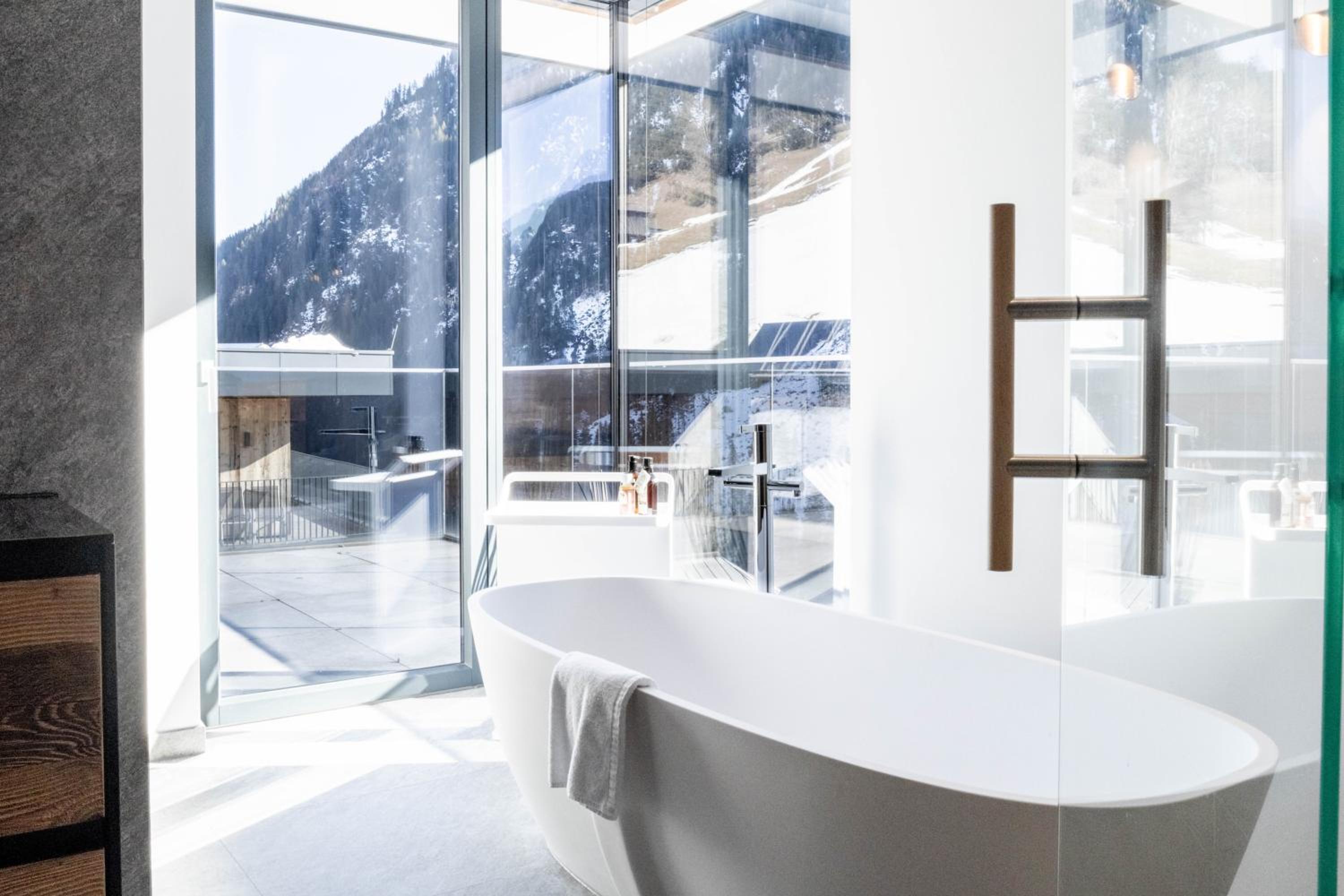 Hollywood Dream Penthouse & Apartments mit privater Sauna nahe Ischgl