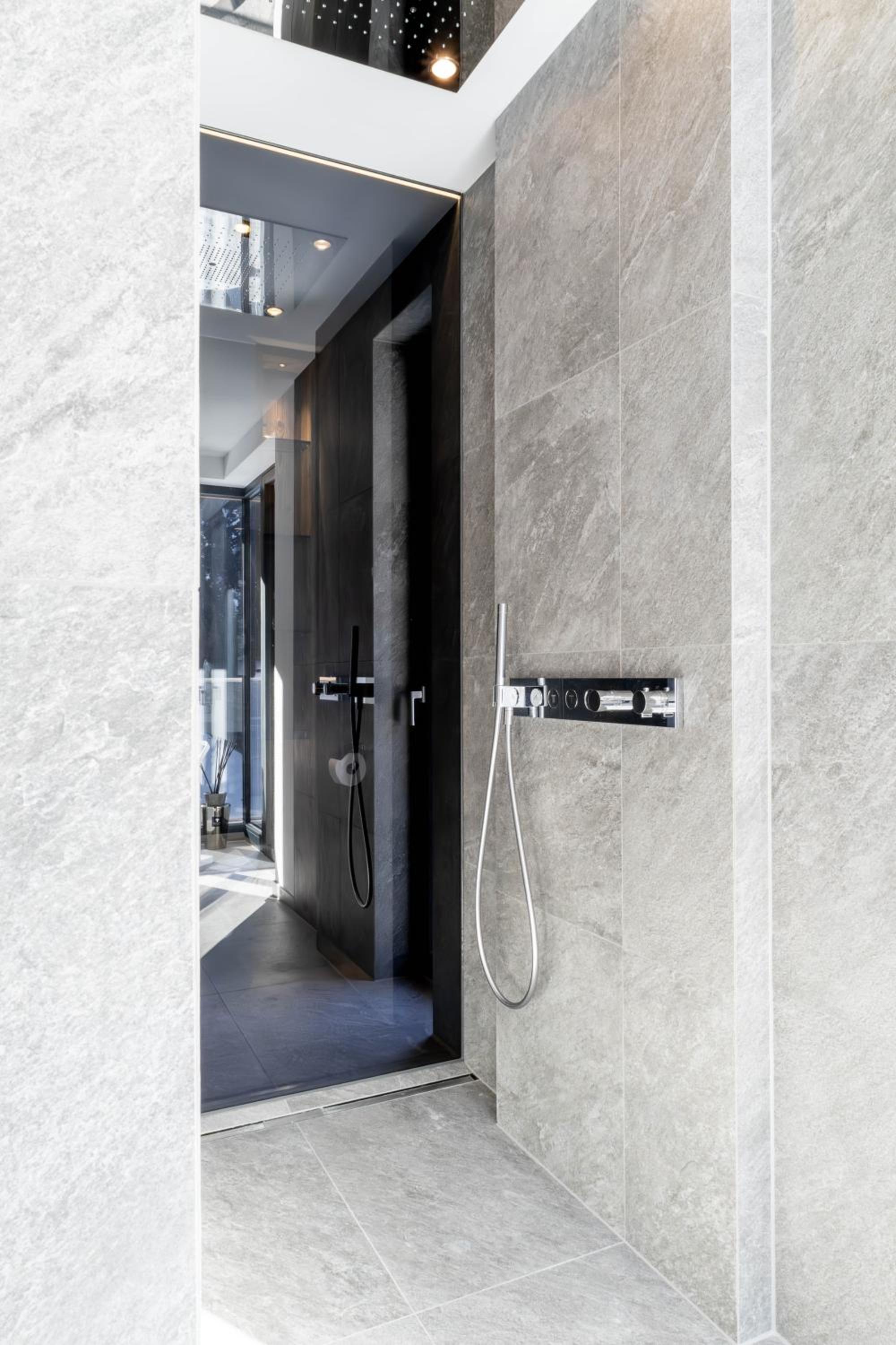 Hollywood Dream Penthouse & Apartments mit privater Sauna nahe Ischgl