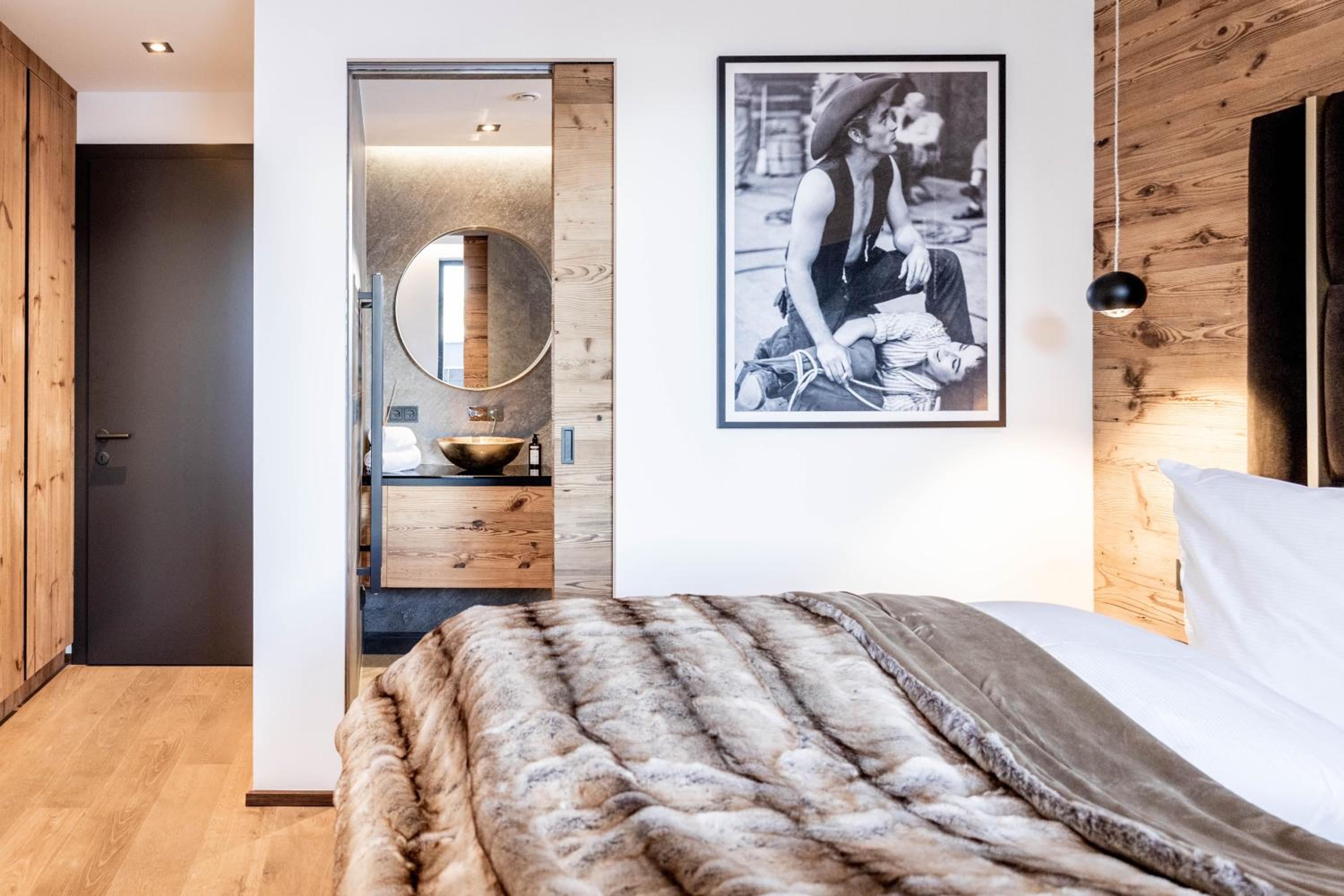 Hollywood Dream Penthouse & Apartments mit privater Sauna nahe Ischgl