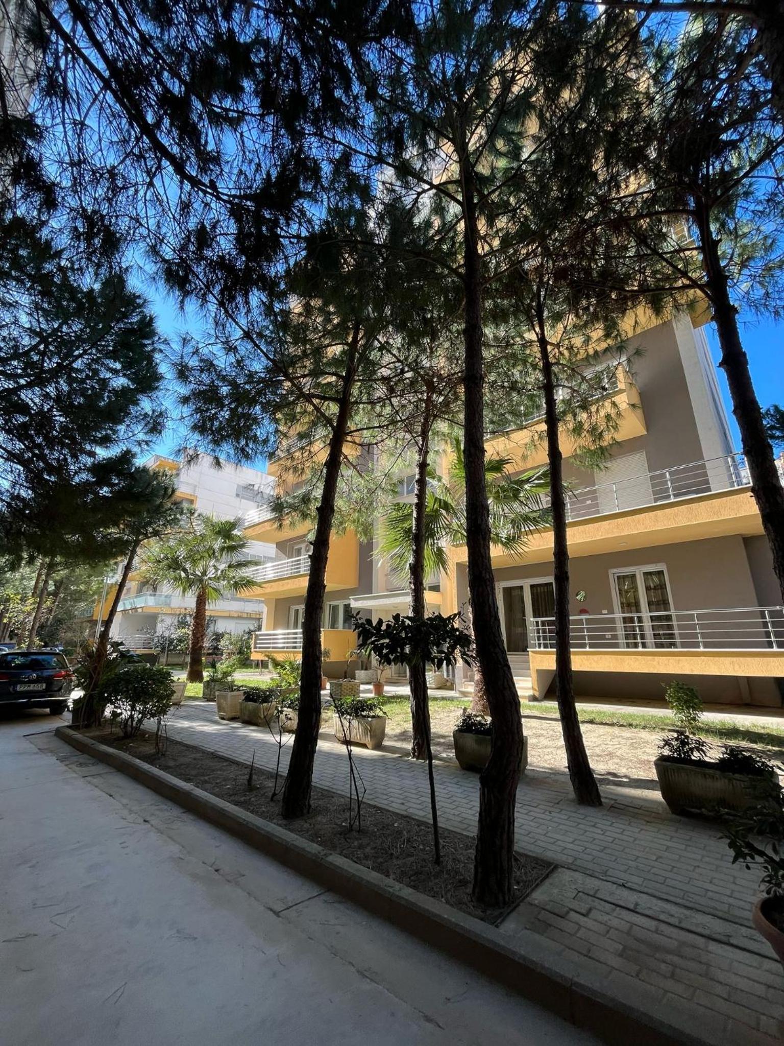 Sunshine Apt Qerret-Golem Beach-Self-Check-in