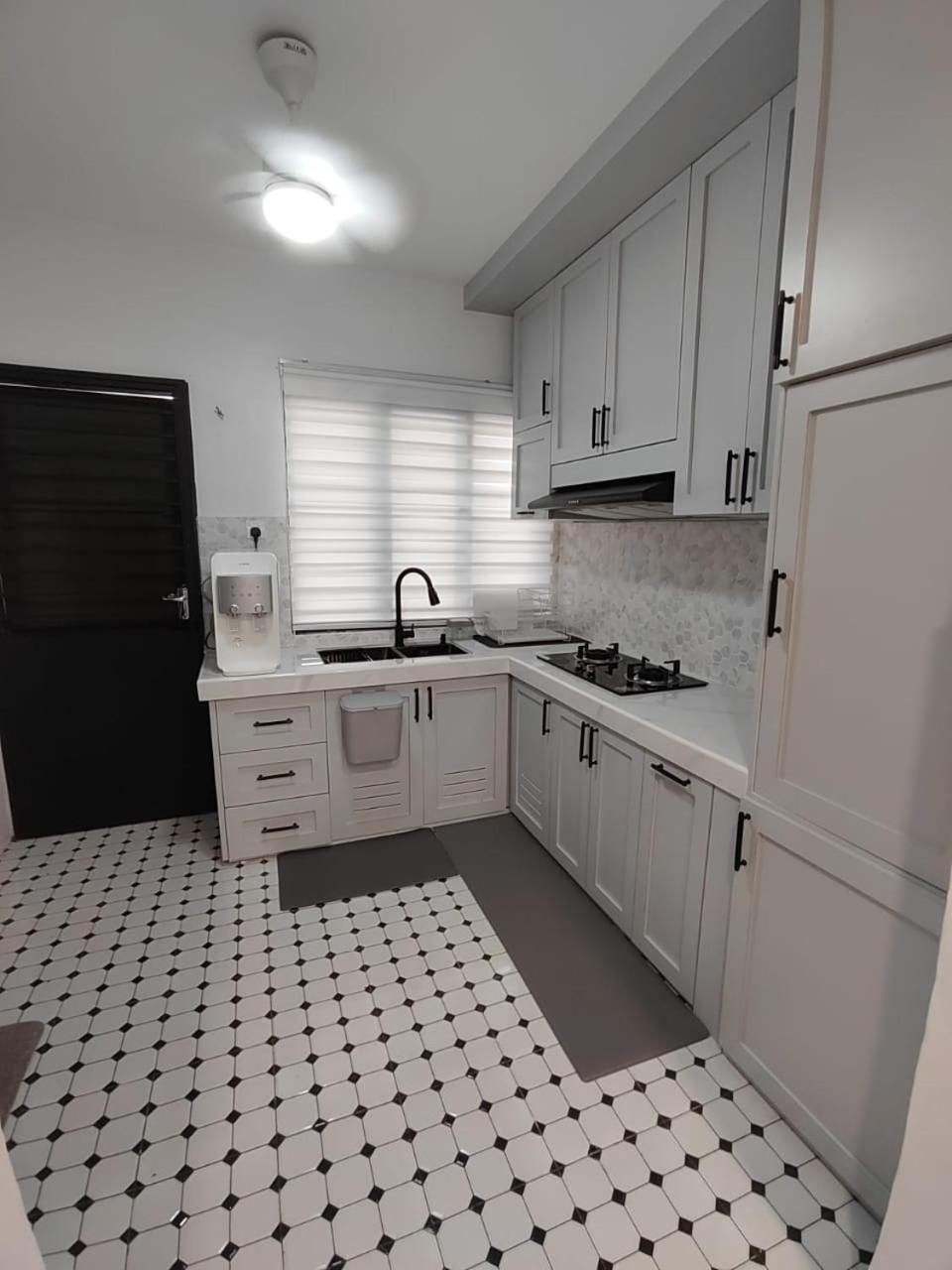 Homestay in manjung pr1ma segari-Melayu only