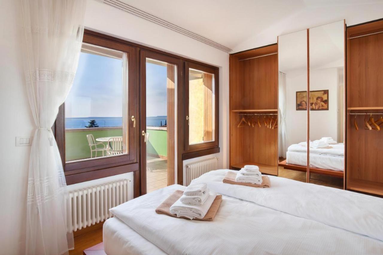 REGINA GARDESANA Luxury