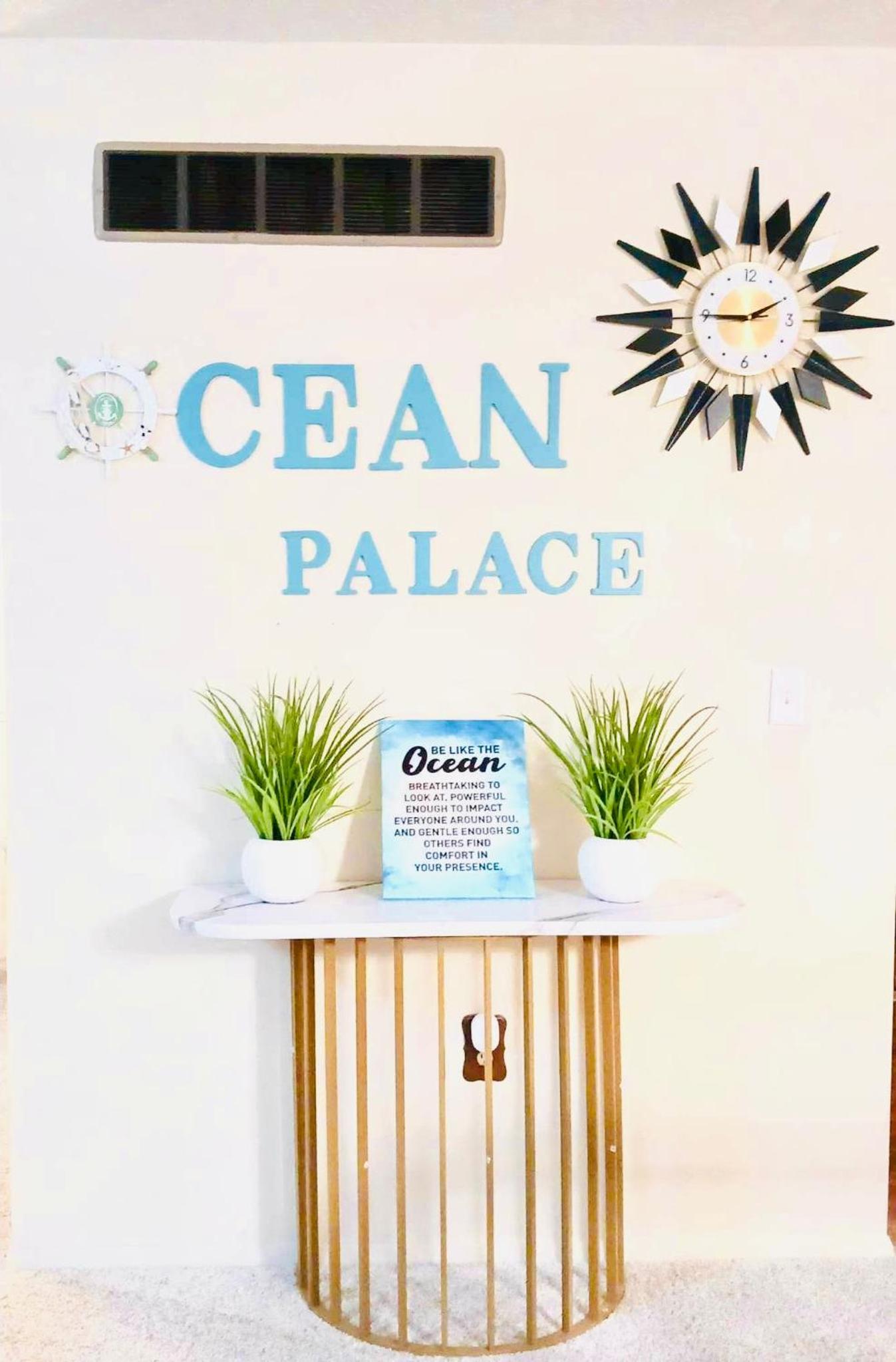 Ocean Palace -12 Guests- close to I-75-Amazing Location!! view 2