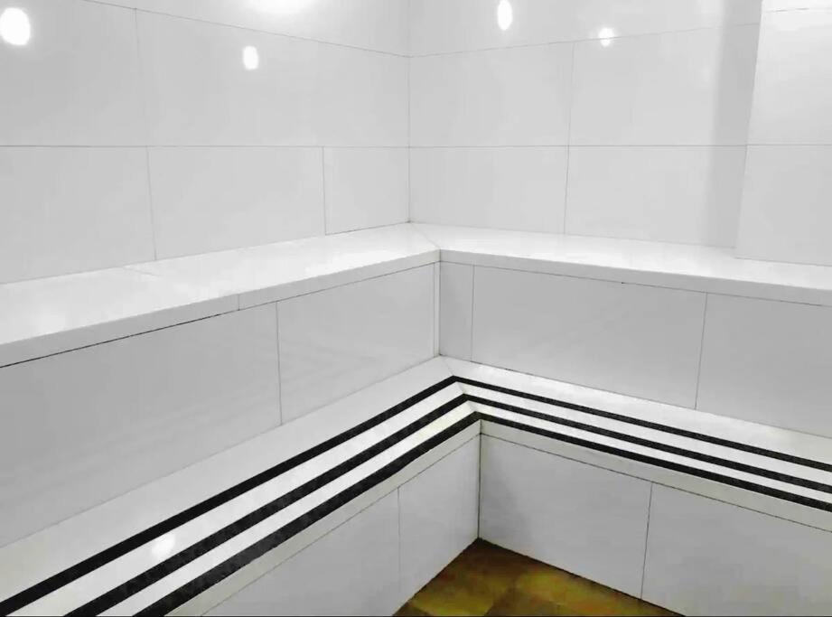 Cobertura Luxo Moderna com Vista Deslumbrante