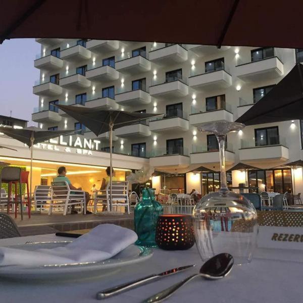 Sunshine Apt Qerret-Golem Beach-Self-Check-in