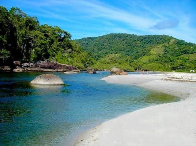 Casa Fiji - Suites Luxo - Praia de Itamambuca - Ao lado da praia