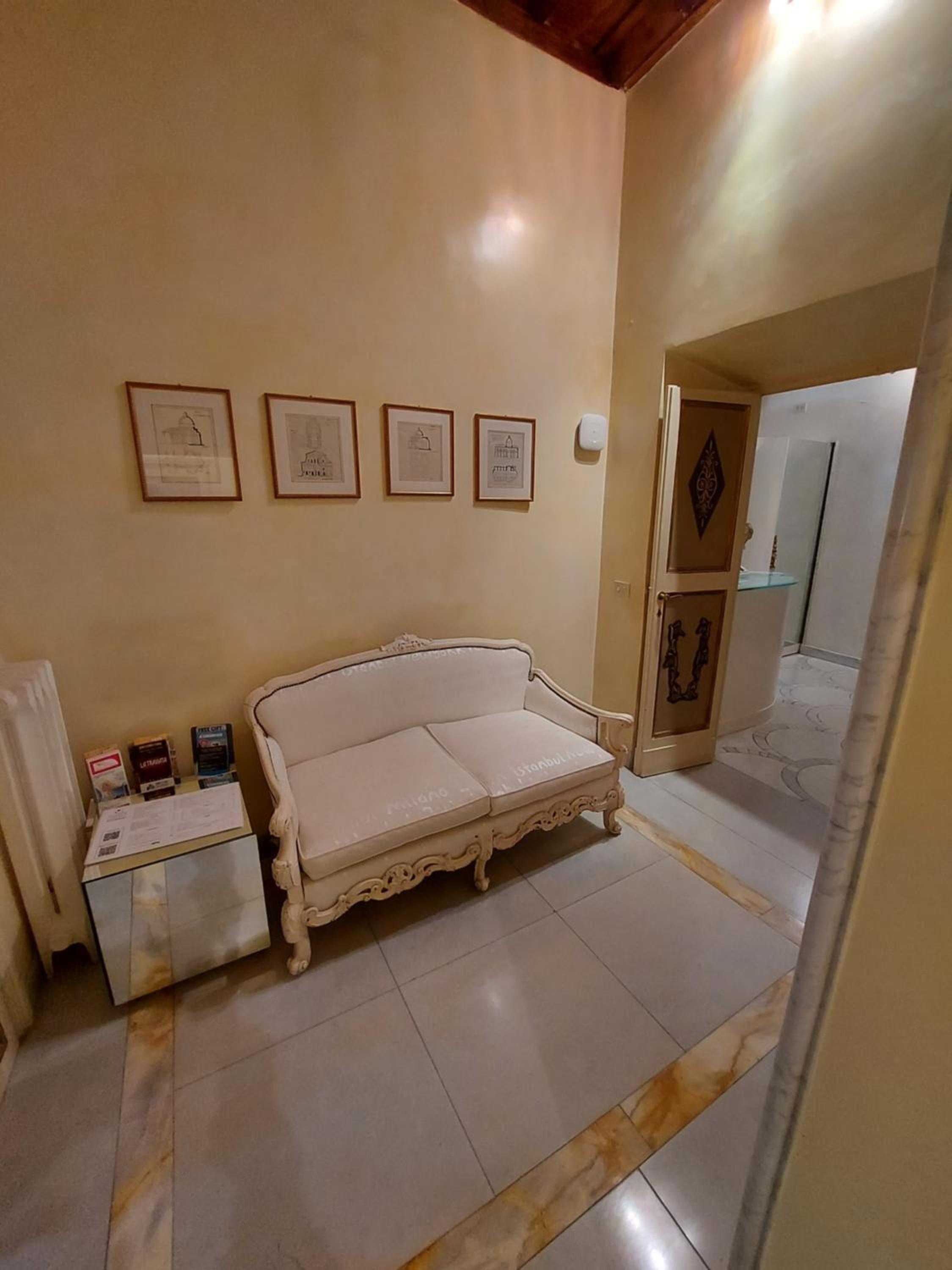 Residenza Al Corso Suites