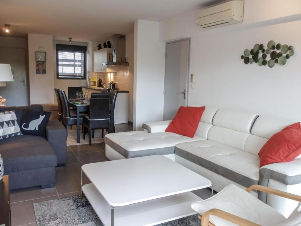 VERT PARADIS - Appartement 3 étoiles, Vue apaisante sur GOLF, Pins Parasols, 2è étage - 80 m2 dont Terrasse avec Pergola, 2 chambres, 3 CLIM, WIFI - Piscin