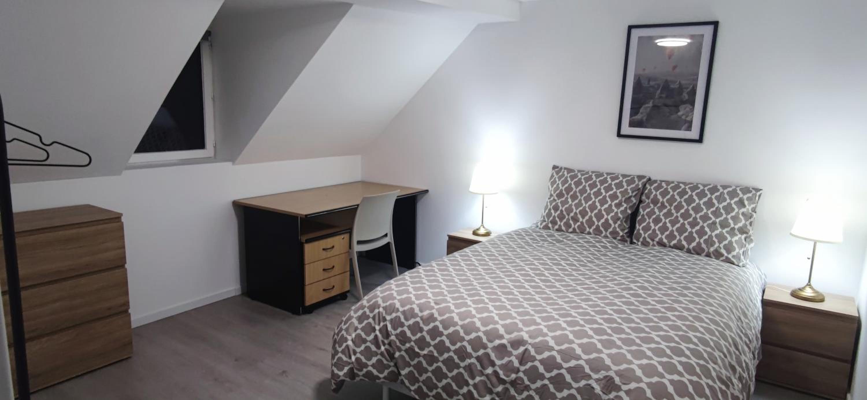 Spacieux et serein avec patio, barbecue et WIFI