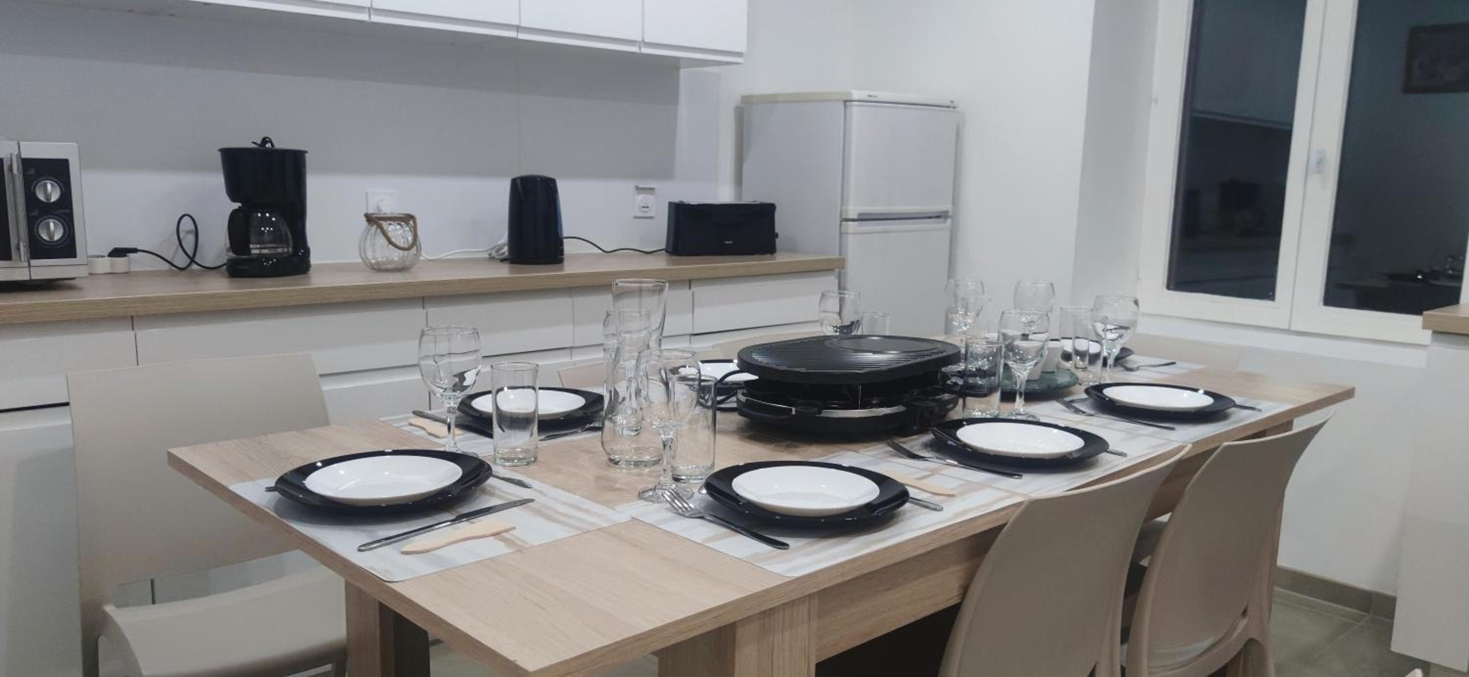 Spacieux et serein avec patio, barbecue et WIFI