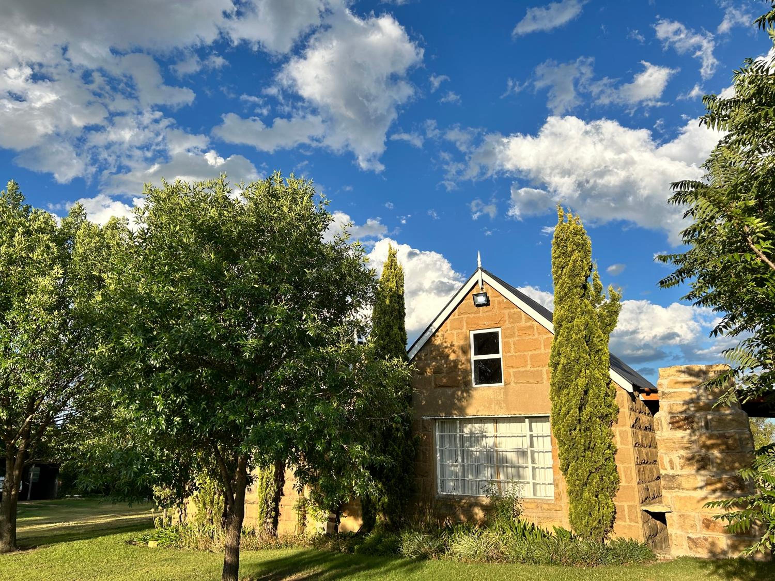 Eittel Guest Farm Cottage view 3