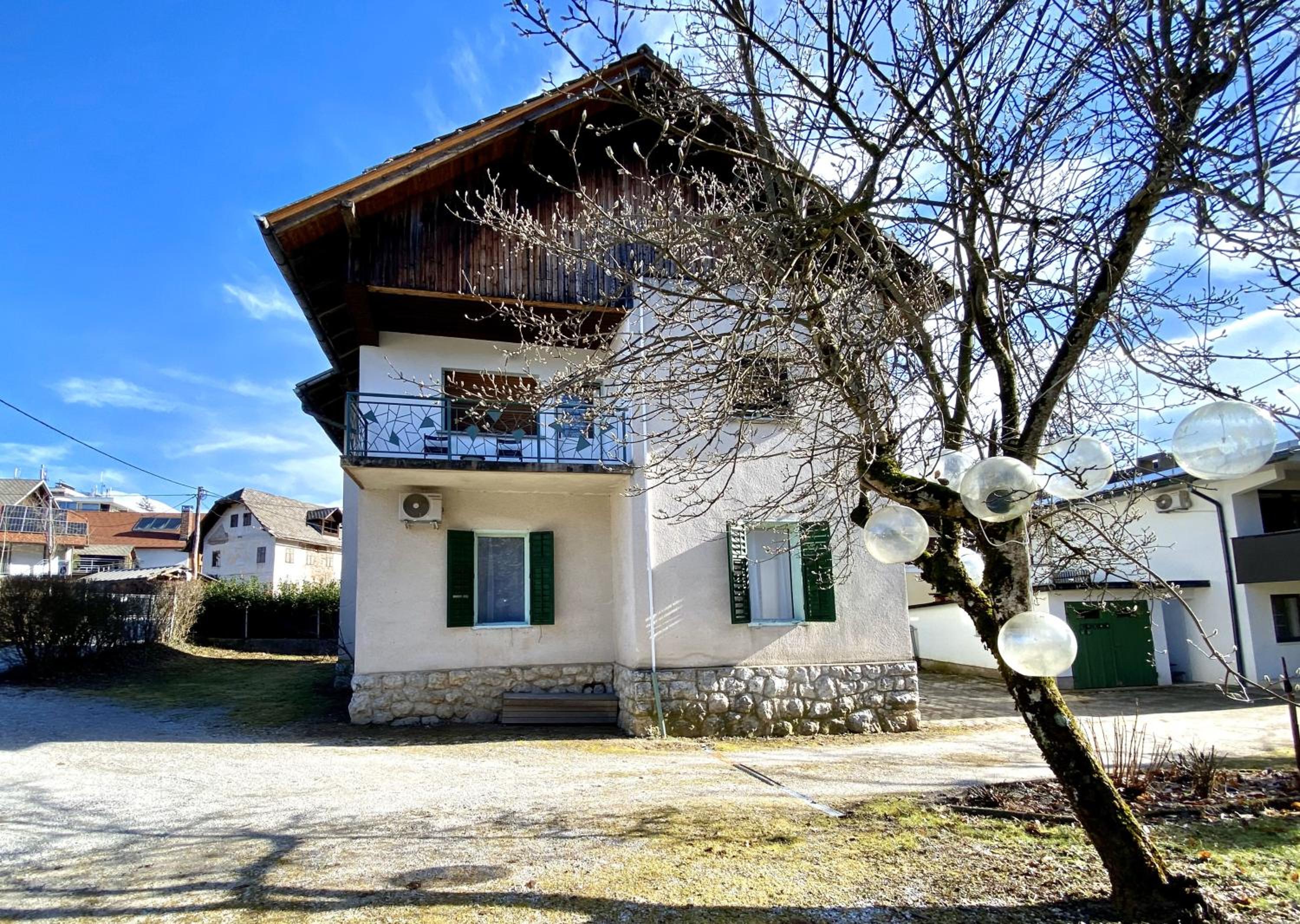 Garden apartment No.3