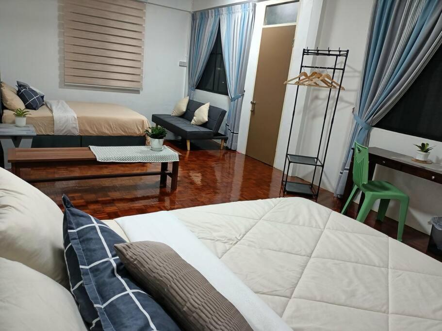 Summer Homestay@civic centre photo 5