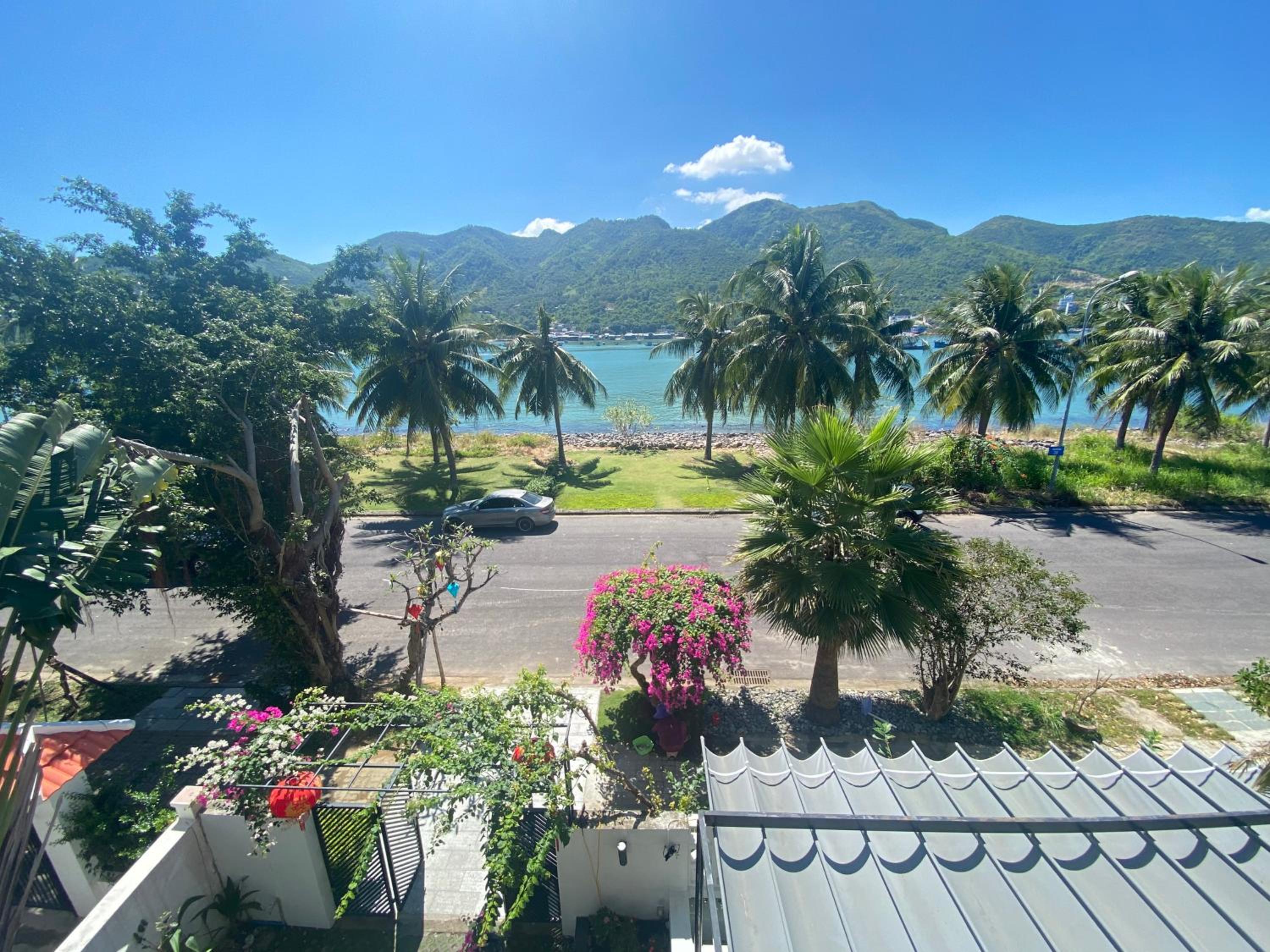 M Villa Nha Trang view 2