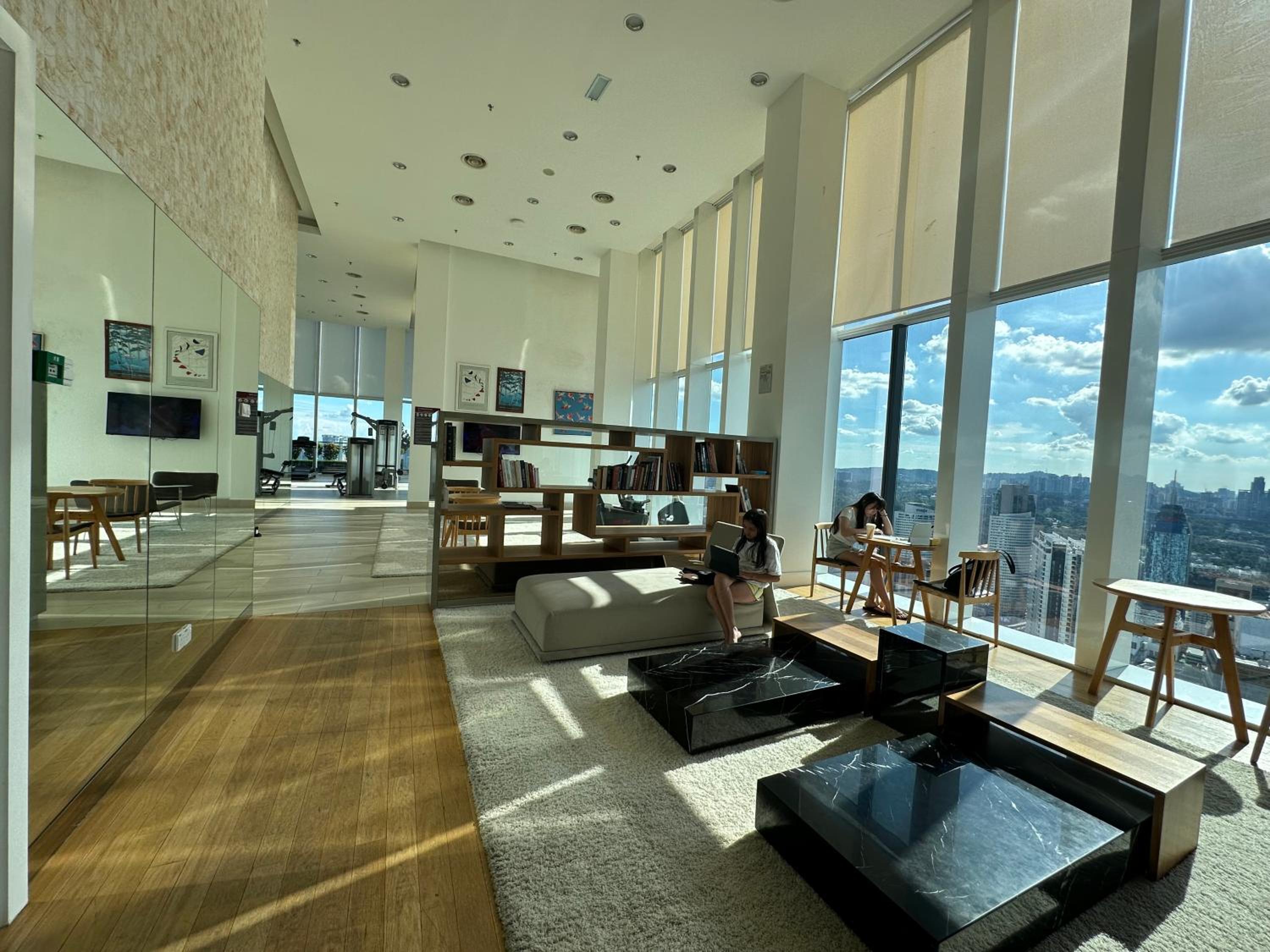 Platinum suites by BLUE SKY