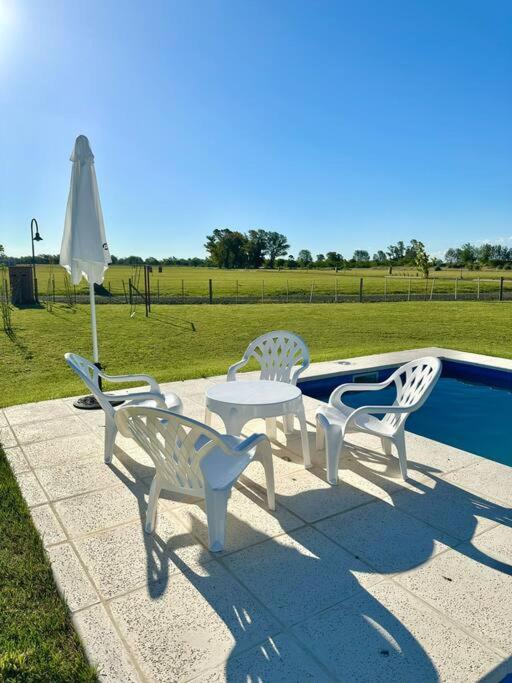 Casa Quinta en Barrio Cerr - 6 huesp - ropa blanca!