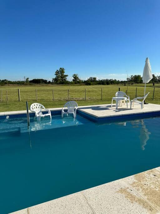 Casa Quinta en Barrio Cerr - 6 huesp - ropa blanca!