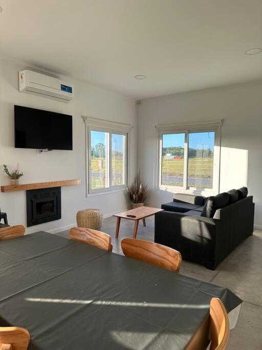 Casa Quinta en Barrio Cerr - 6 huesp - ropa blanca!