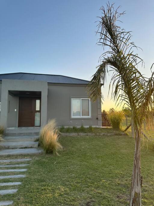 Casa Quinta en Barrio Cerr - 6 huesp - ropa blanca!