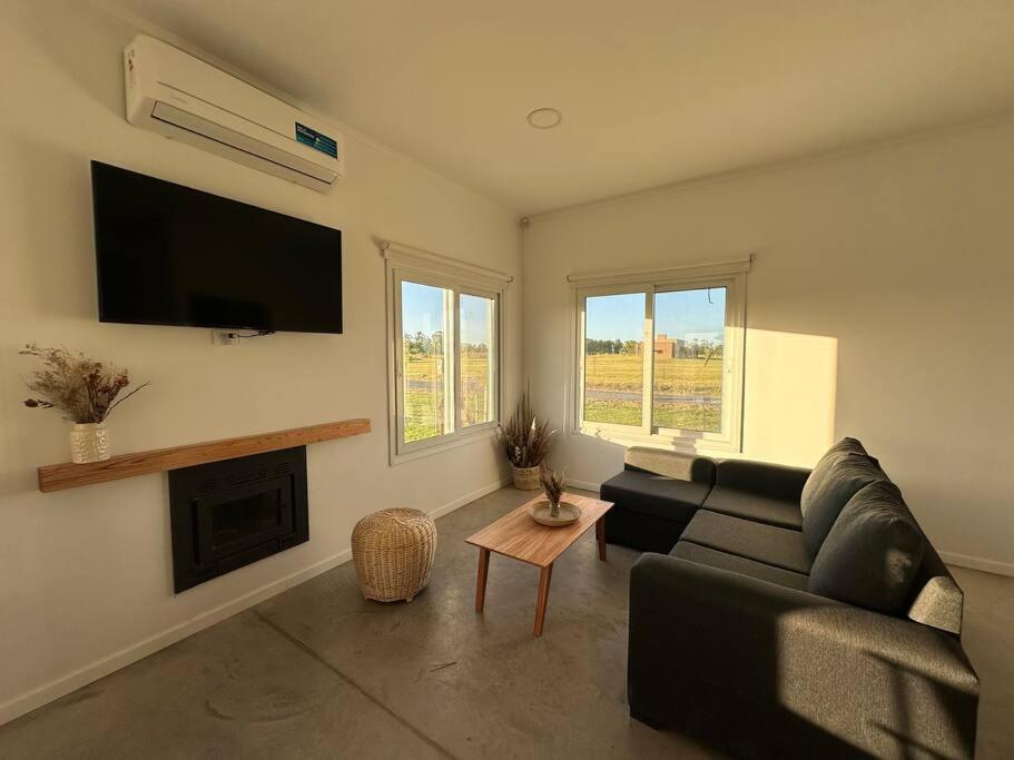 Casa Quinta en Barrio Cerr - 6 huesp - ropa blanca!