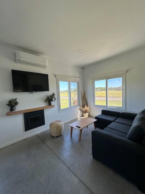 Casa Quinta en Barrio Cerr - 6 huesp - ropa blanca!