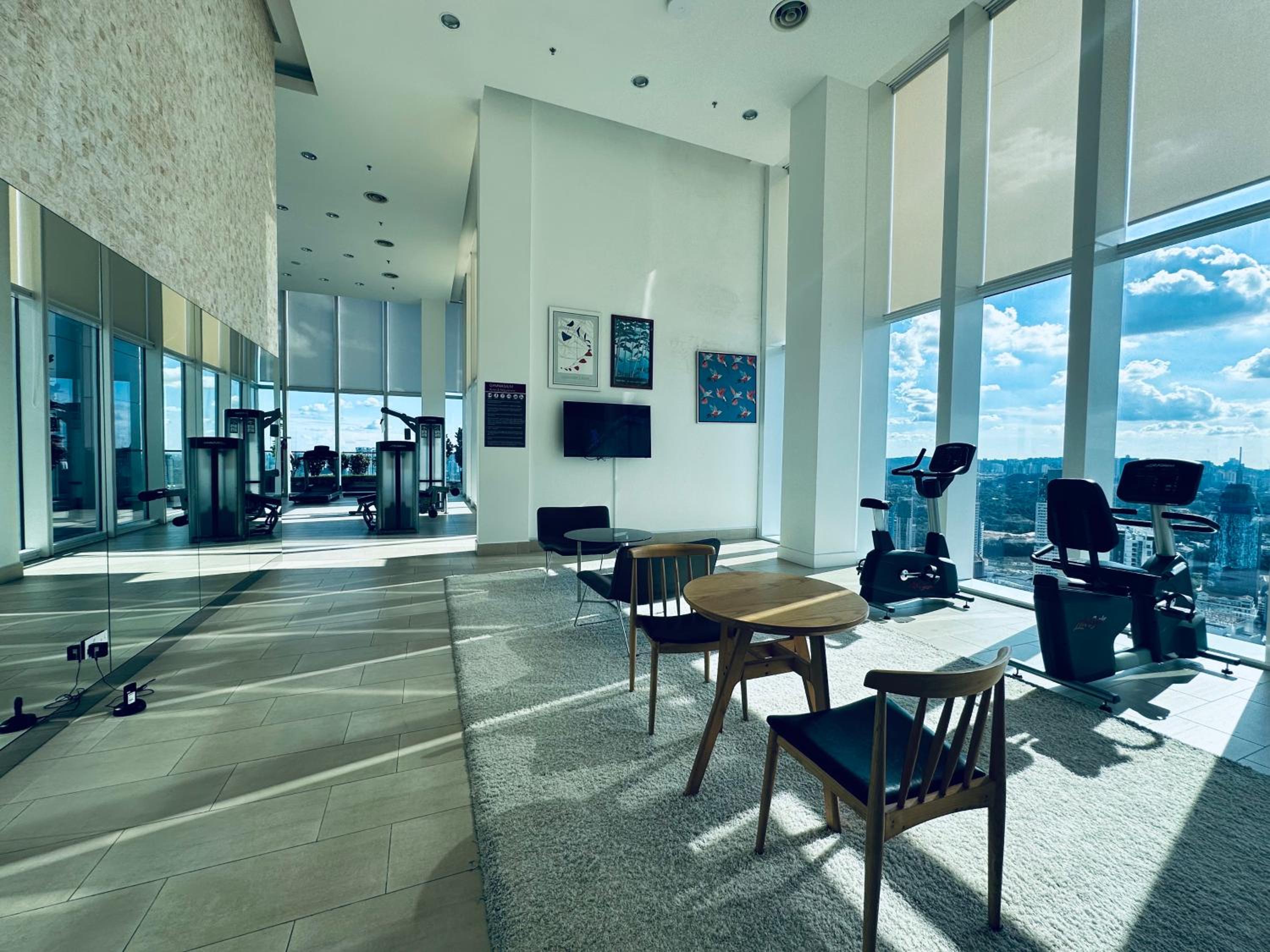 Platinum suites by BLUE SKY