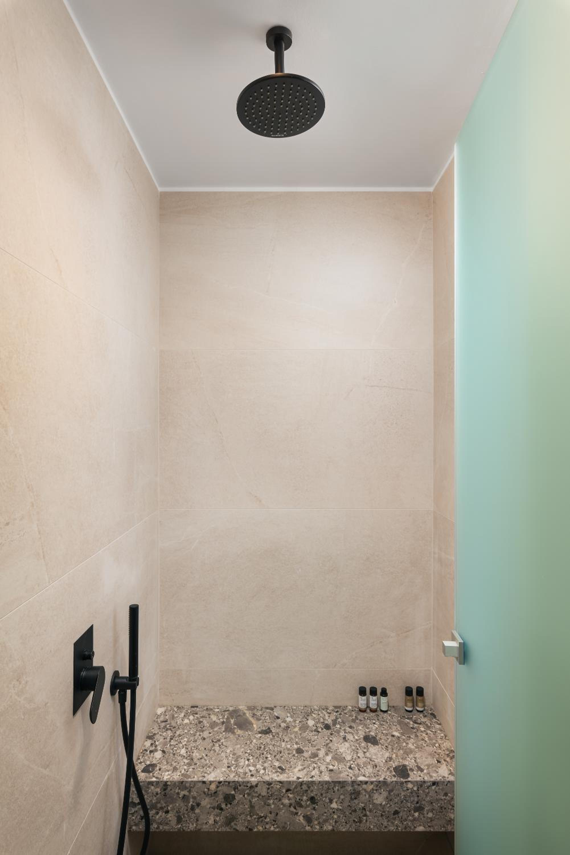 Raviewha Luxury Apartments
