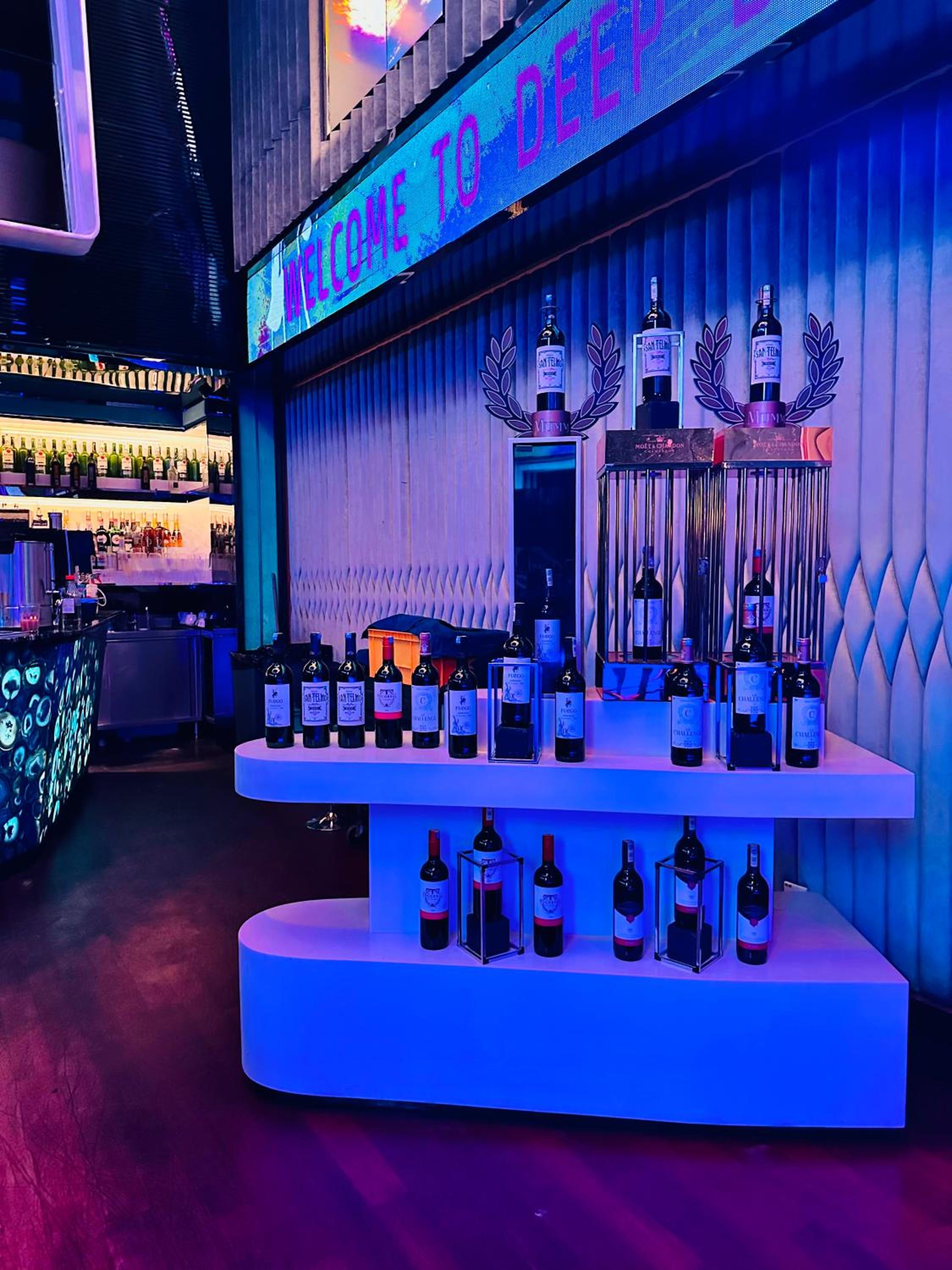 Platinum suites by BLUE SKY