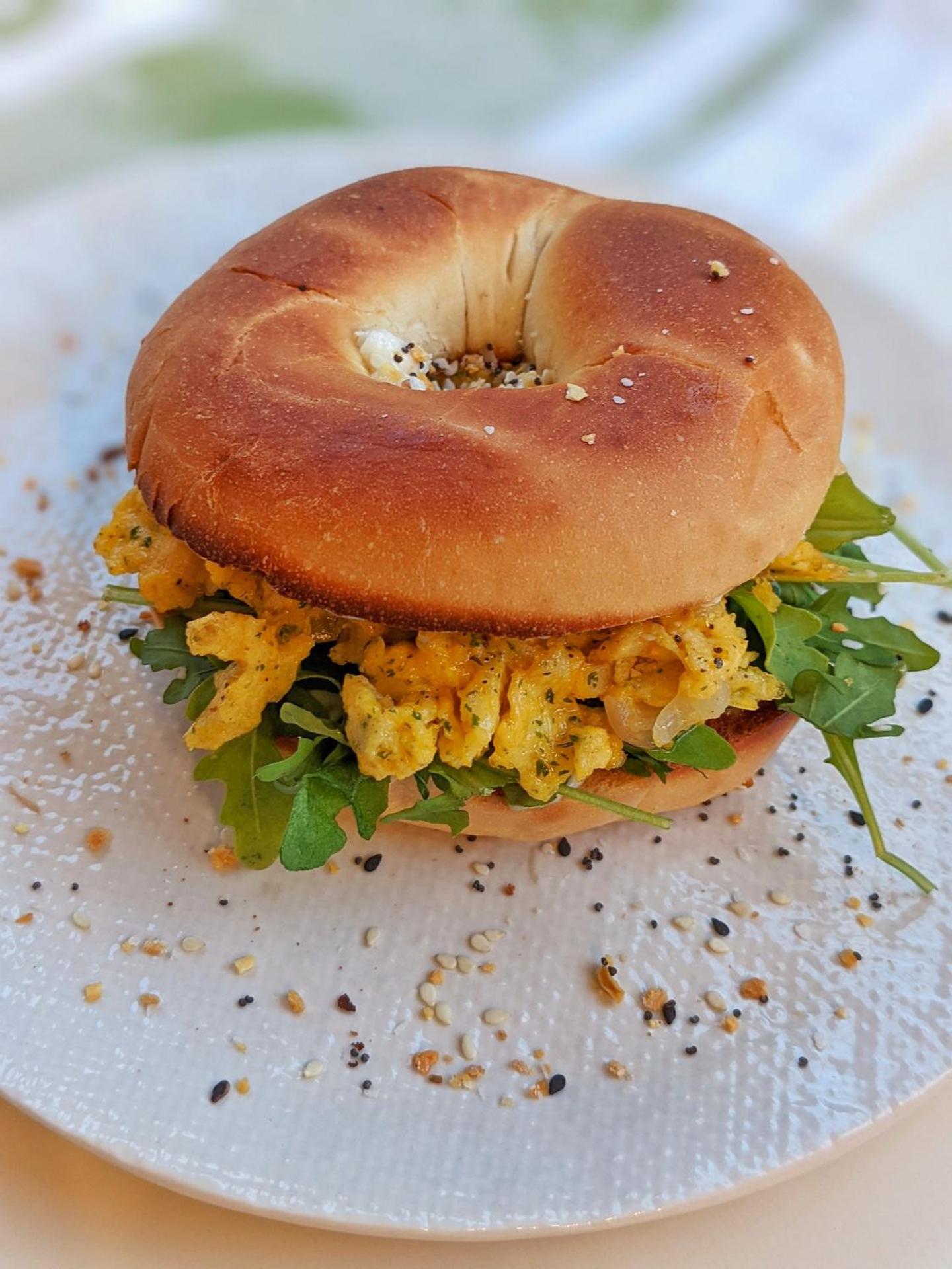 Niagara Riverview Closest to Falls, Free Breakfast Delivered Daily