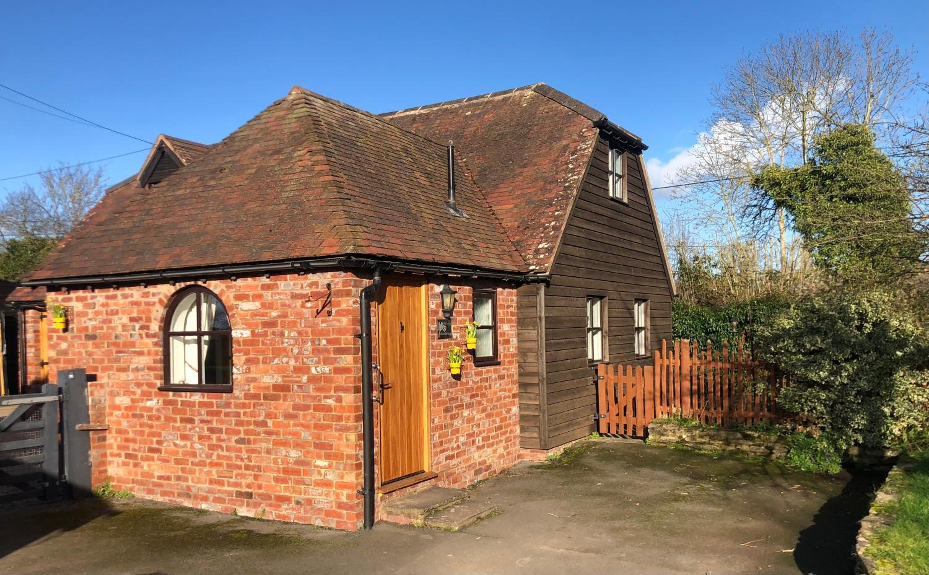The Annexe at Walnut Tree Cottage view 2