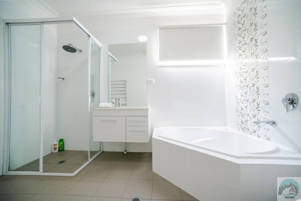 Aircabin - Beecroft - Sydney - 3 Bed Holiday House