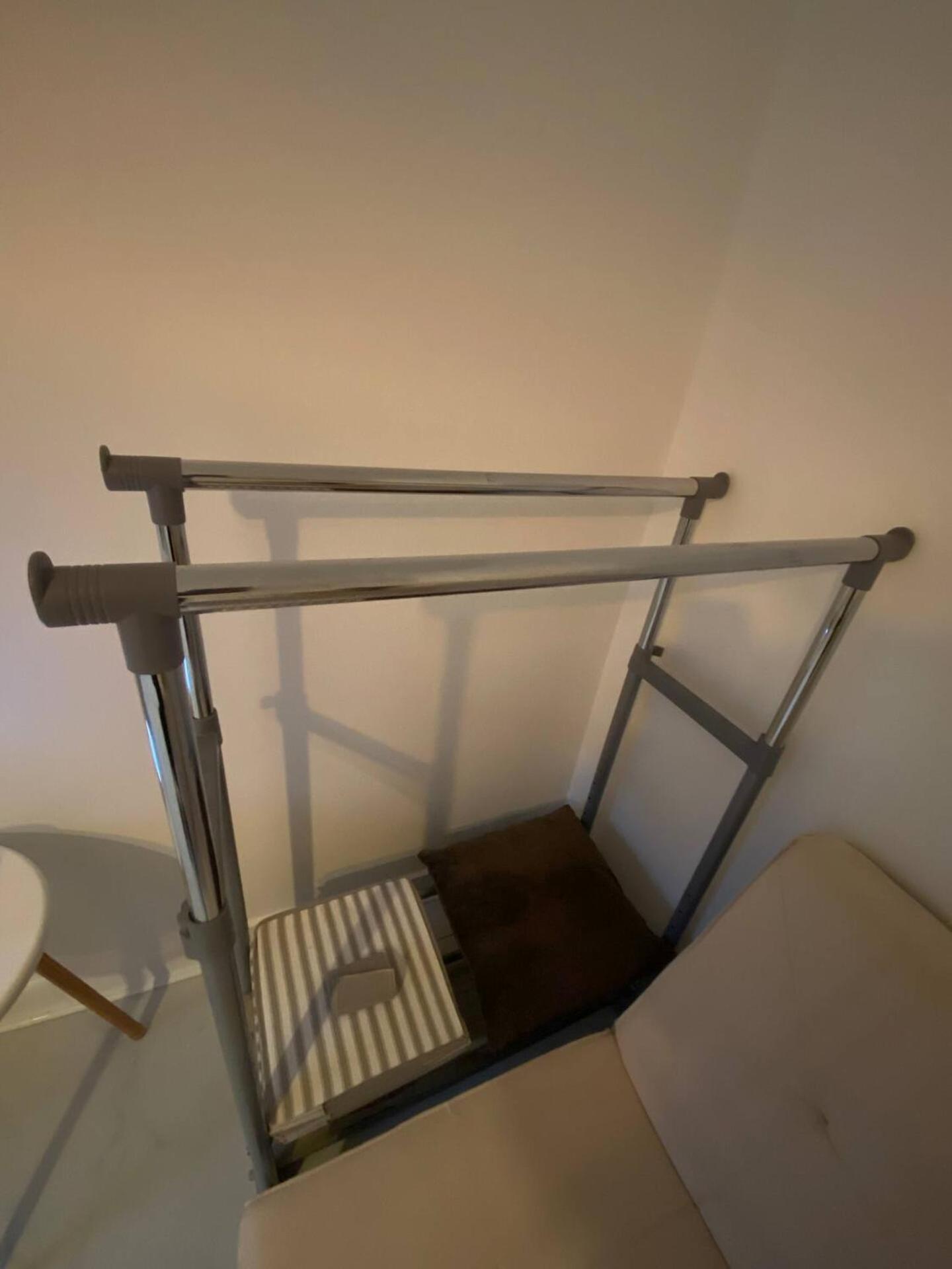 XL Bright Room+Parking+Fridge+Micro - 20min London Bridge - 3 min walk to Train/Bus Station