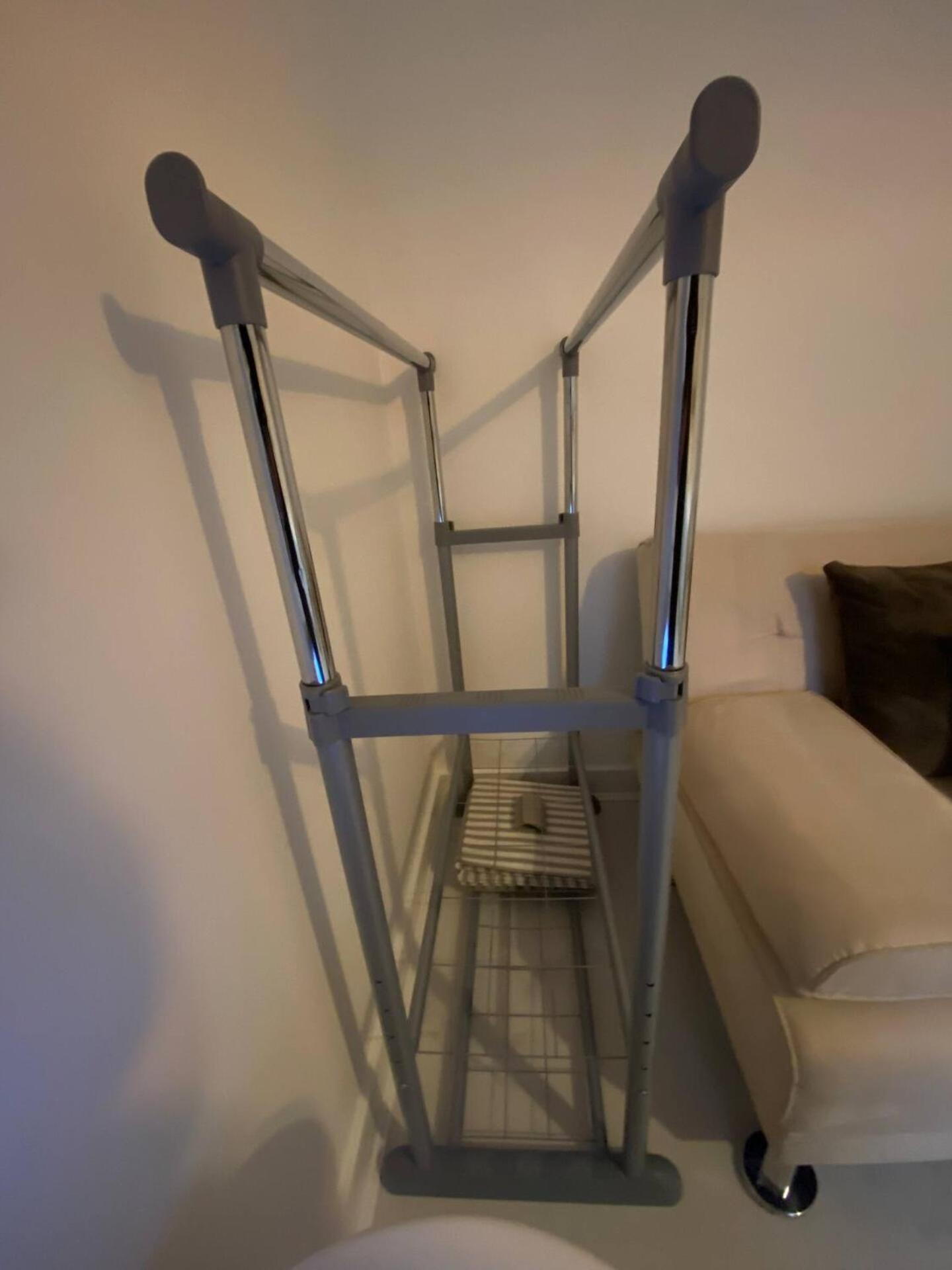 XL Bright Room+Parking+Fridge+Micro - 20min London Bridge - 3 min walk to Train/Bus Station