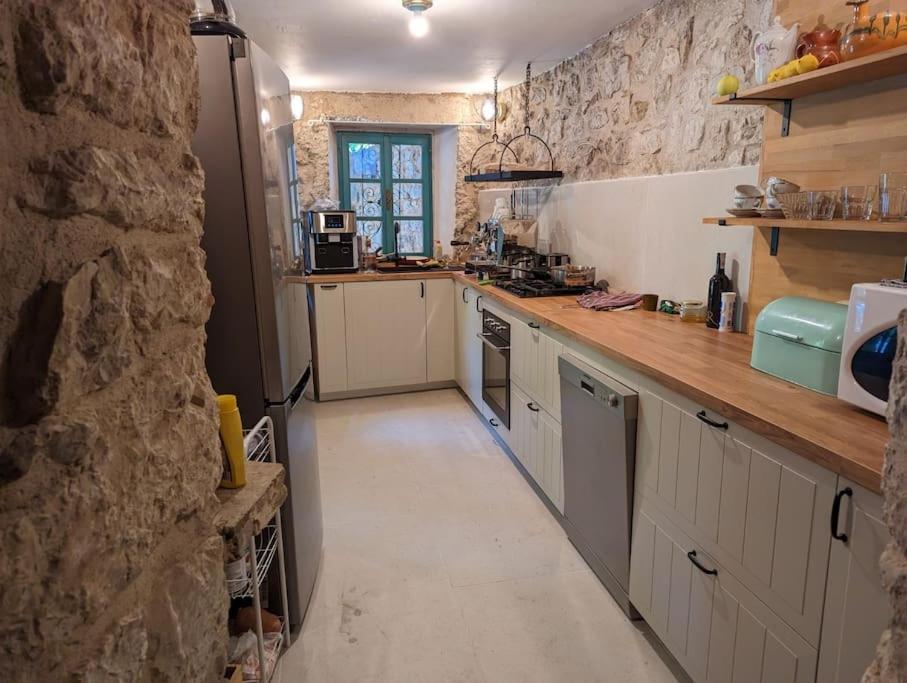 Authentic Stone House Tranquil Villa for Families and Groups