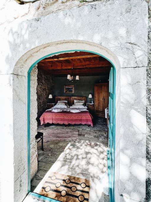 Authentic Stone House Tranquil Villa for Families and Groups