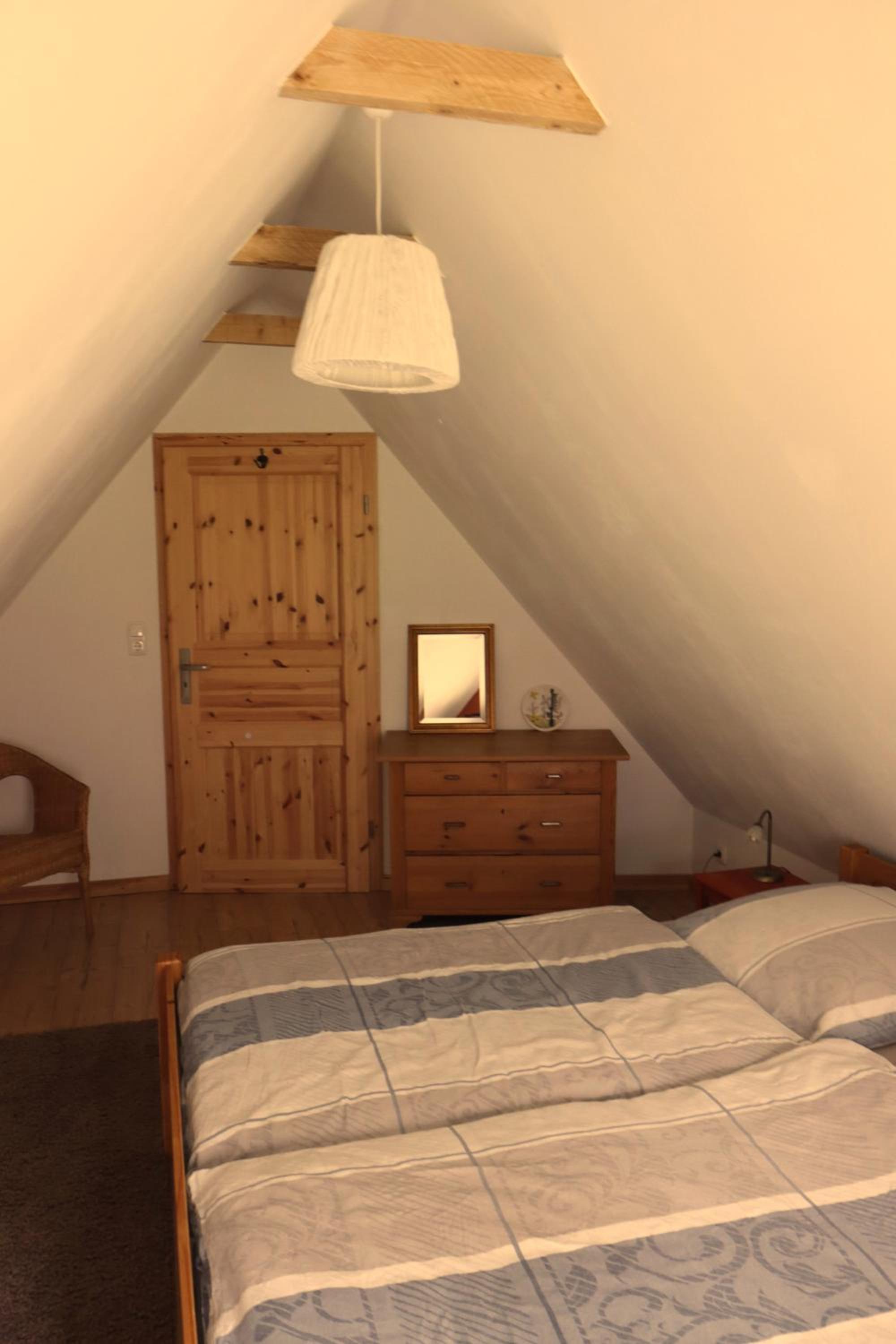 Ferienhaus am Wald mit Klavier, Holzofen, Sauna