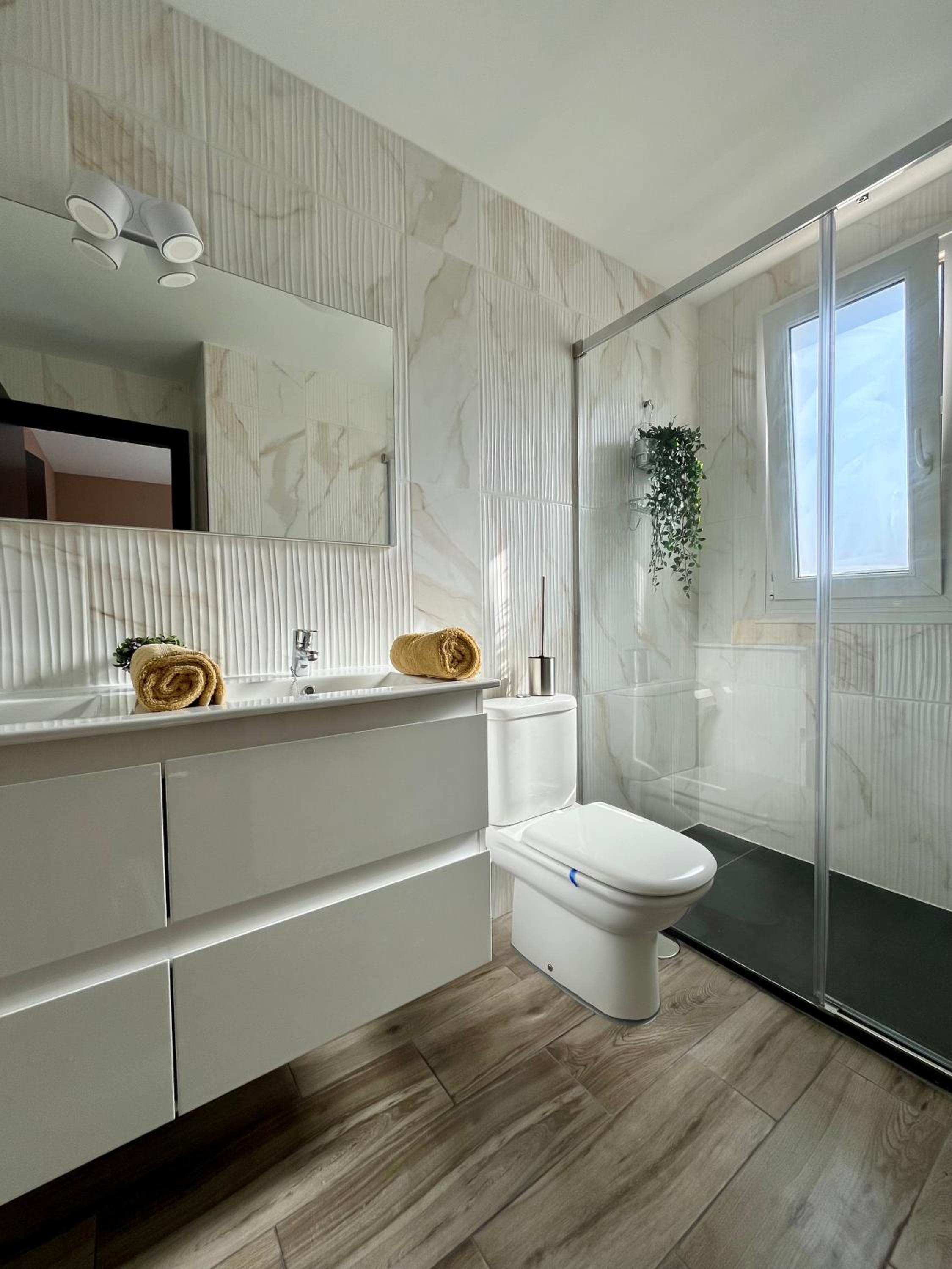 Villa Solymar - Private heated pool & Fiber-Optic WiFi