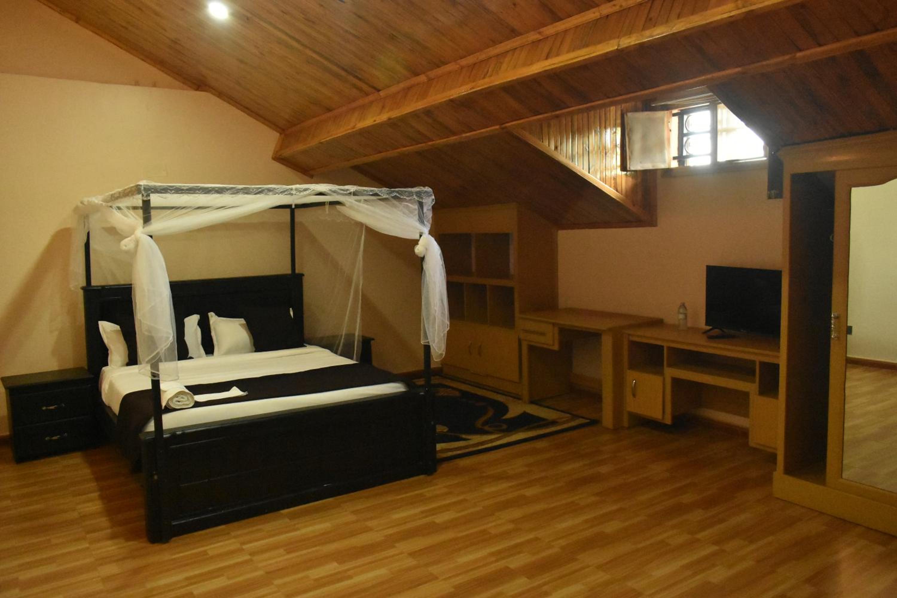 Ezeife Guesthouse