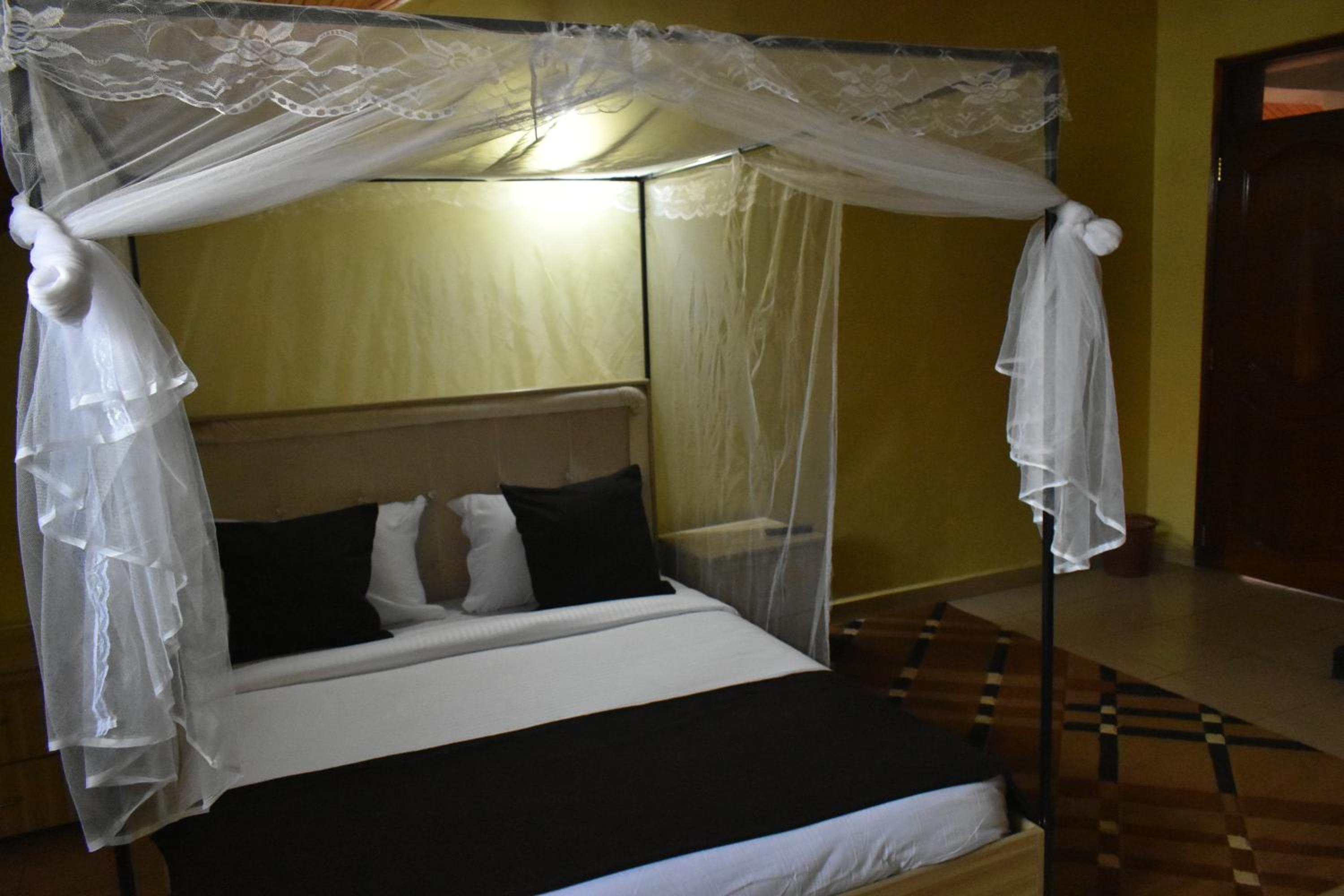 Ezeife Guesthouse