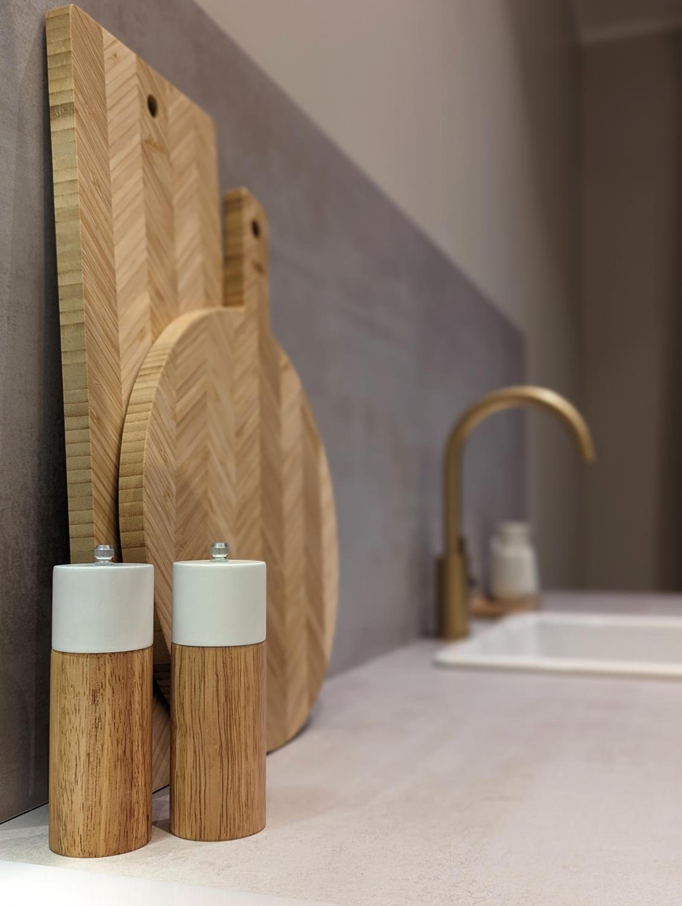 Mere Apartment - Private Yard, Sauna and Pet Friendly