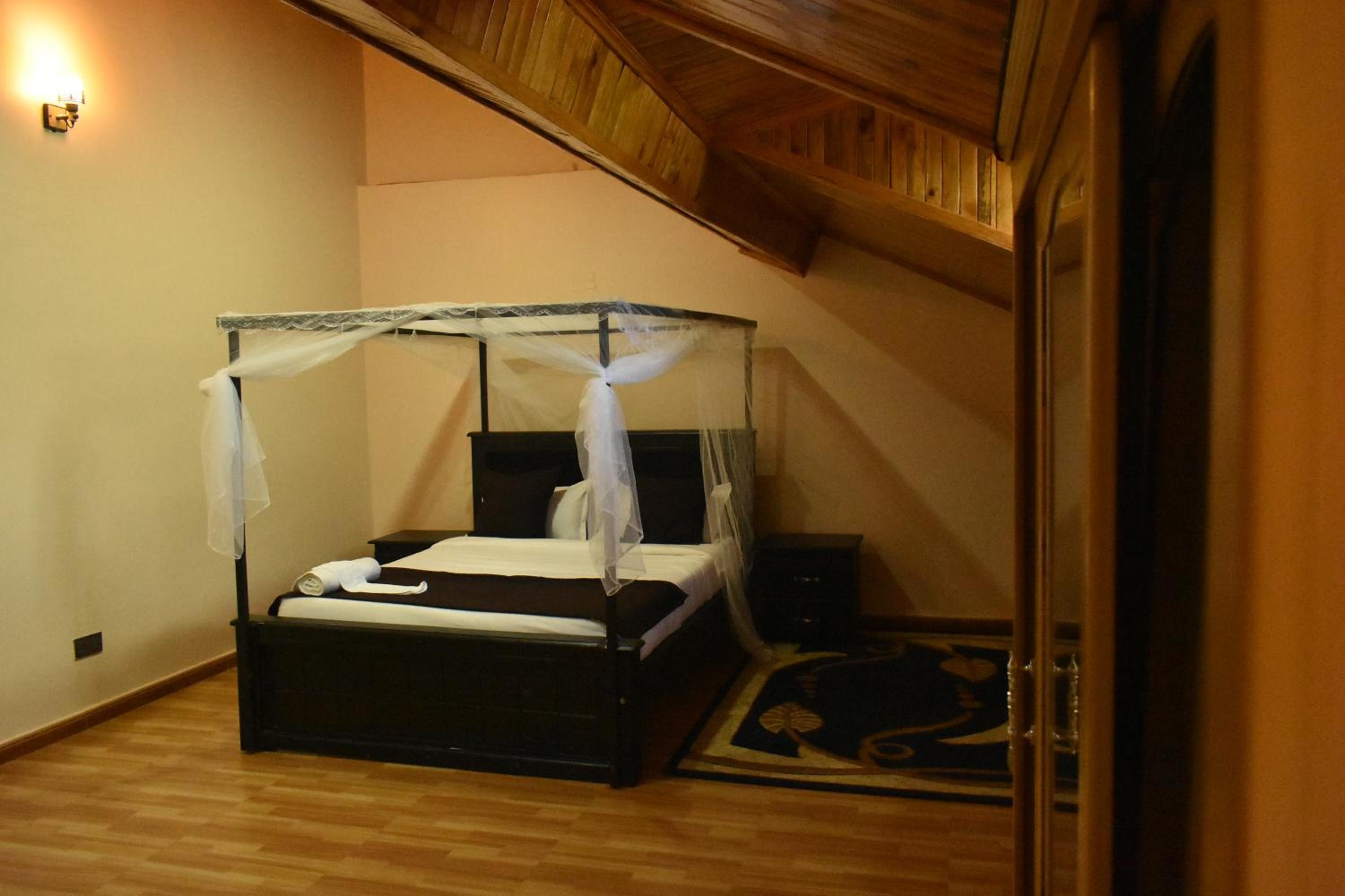 Ezeife Guesthouse