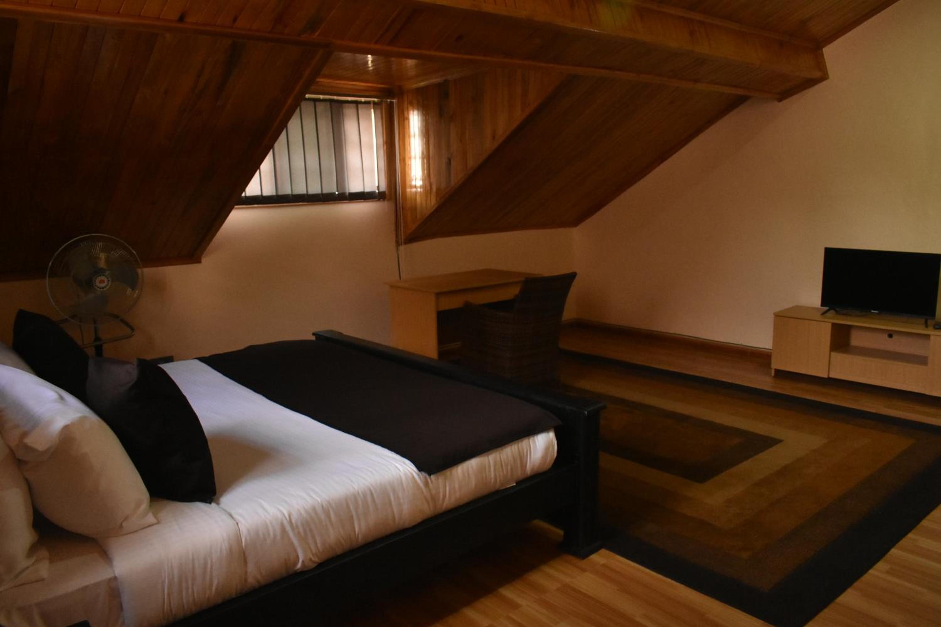 Ezeife Guesthouse