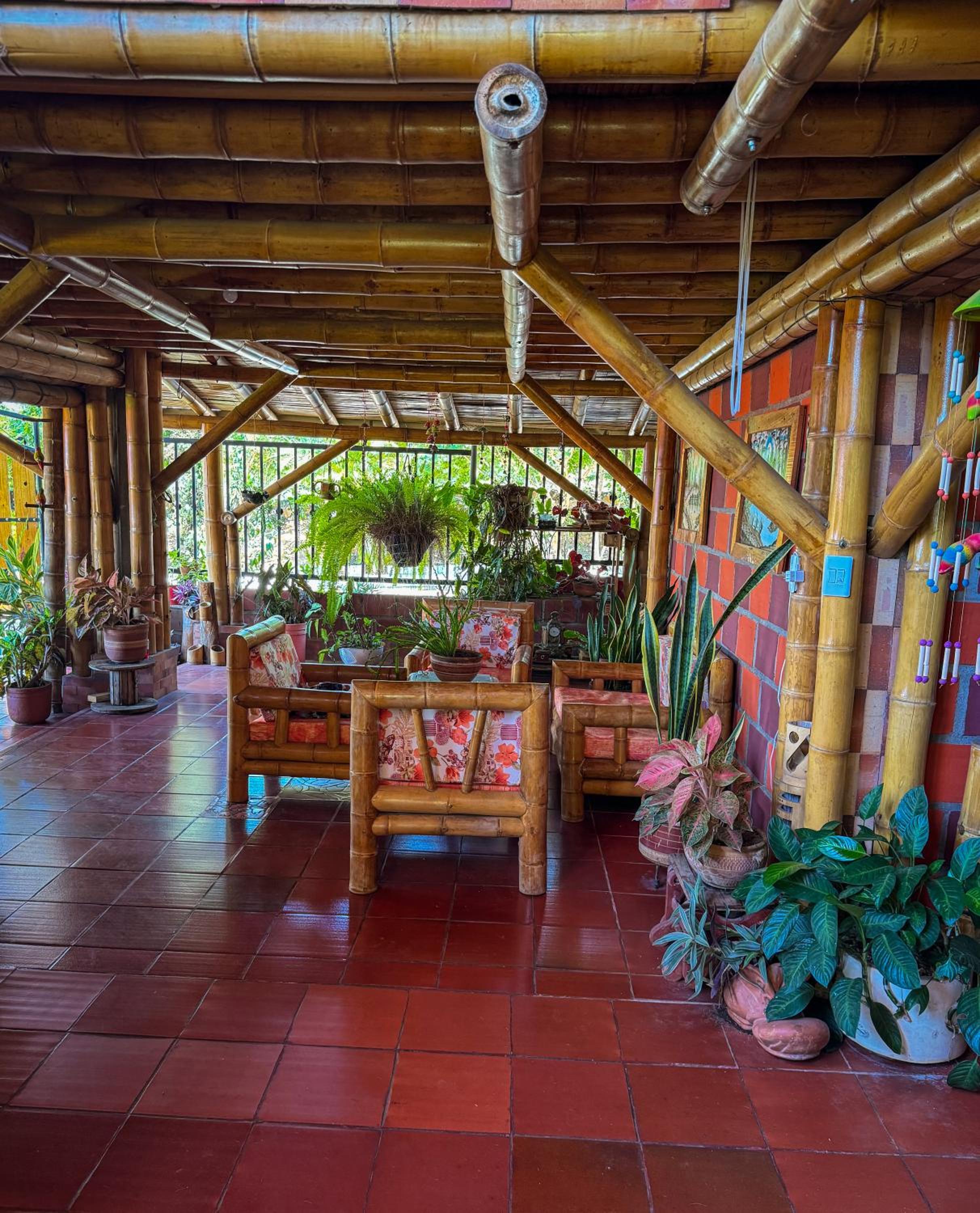 La Casa de Ariel, La Ulloa