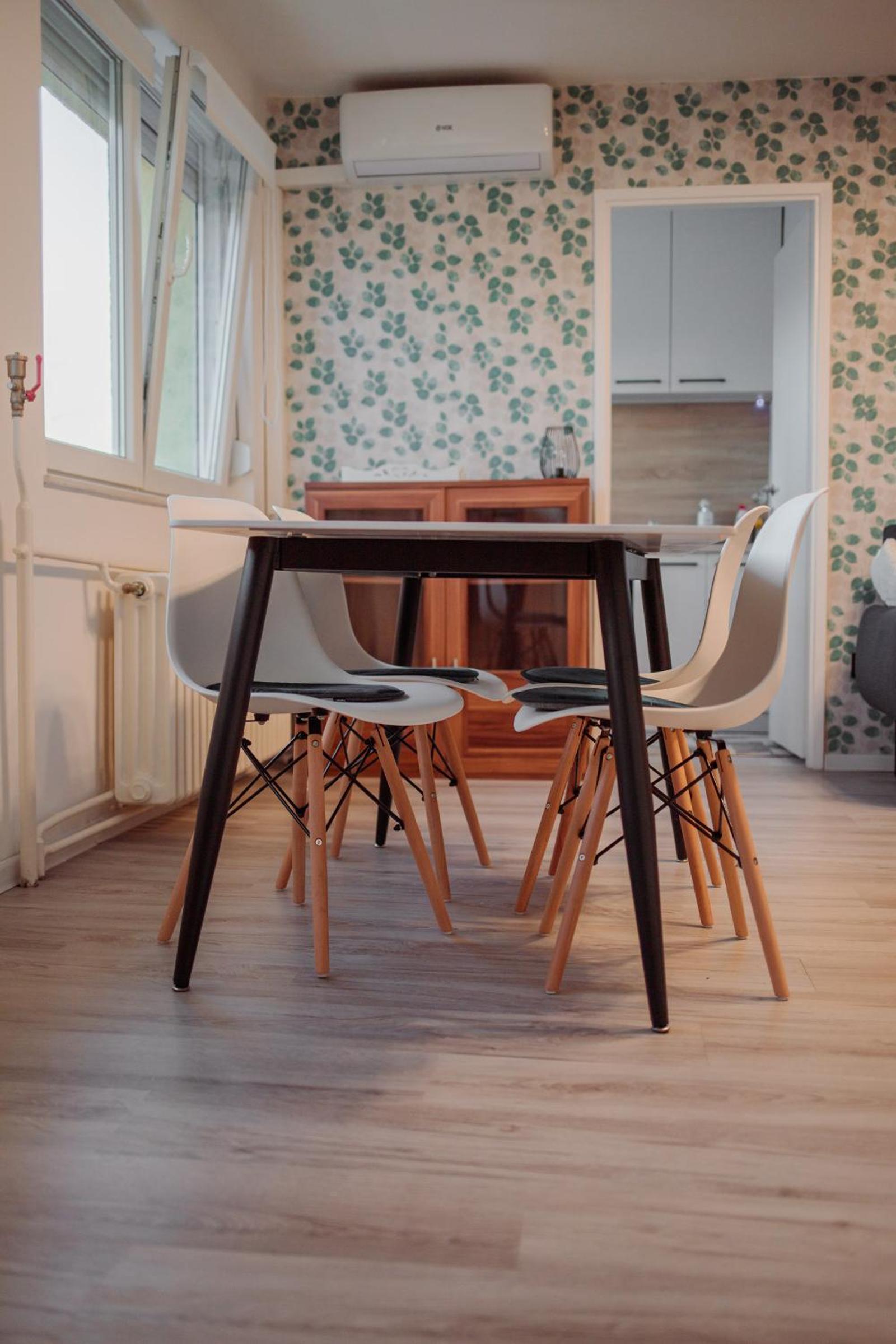 5 min Apartment