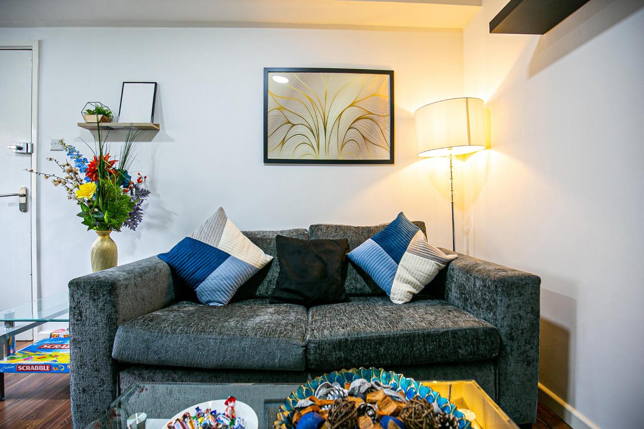 Oldbrook House, MK City Center, Large Groups. view 4