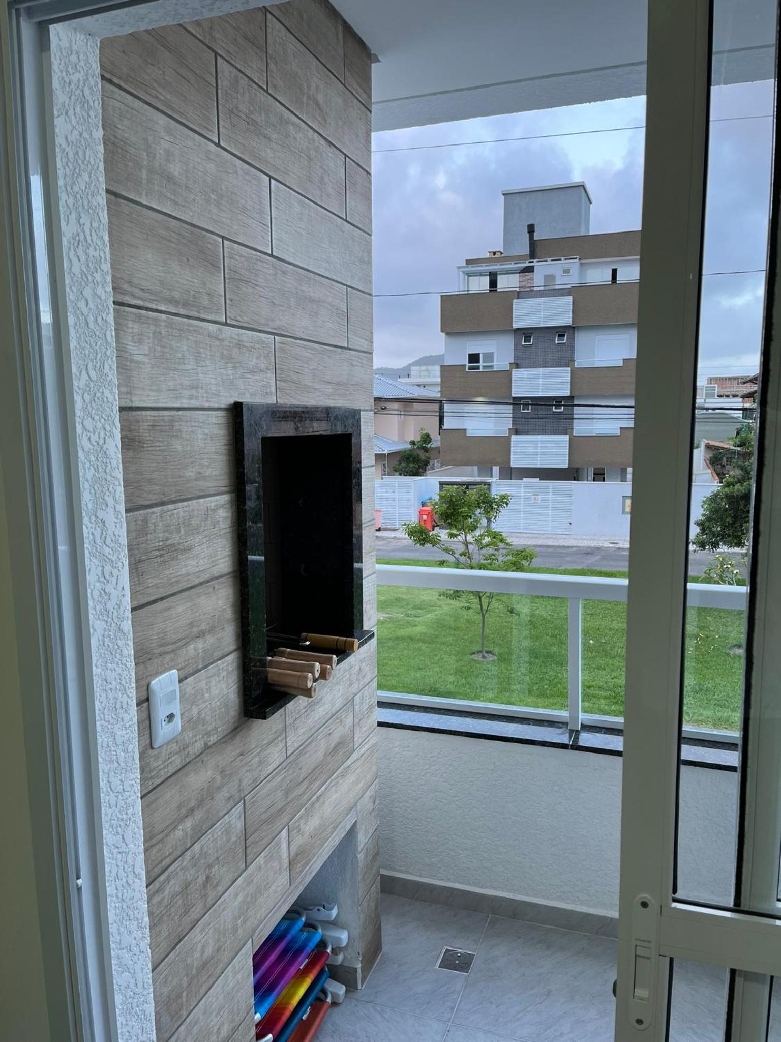 PRAIA DOS INGLESES - APARTAMENTO NOVO