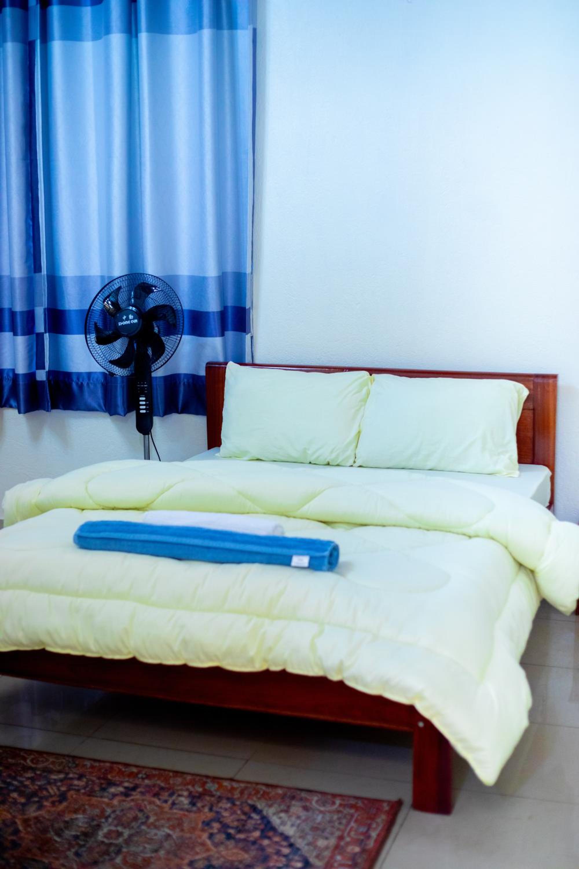 AUBREY REST NEST view 3