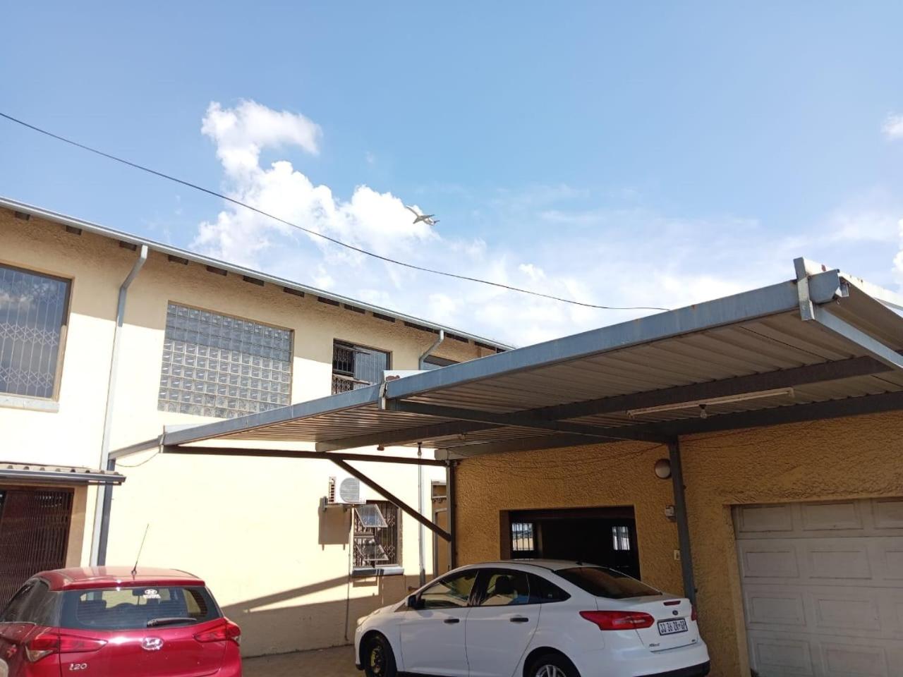 Photo 20