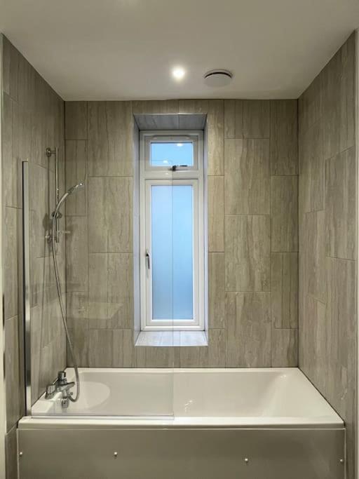 Luxury 5 bed house overlooking Towan Beach Newquay view 5